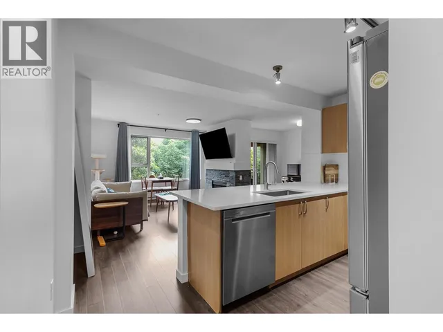 309 - 200 KLAHANIE DRIVE, Port Moody 5