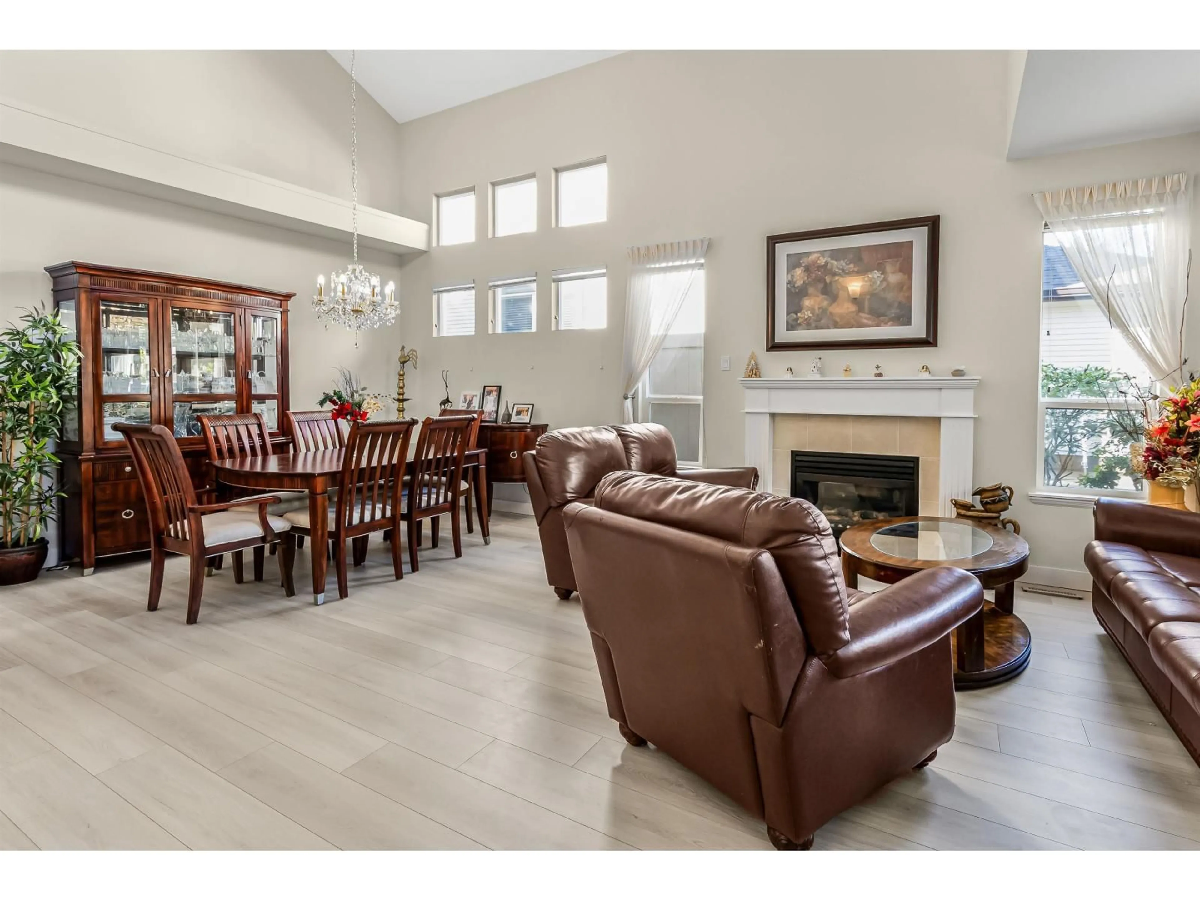 Living room with furniture, unknown for 42 - 8250 158 STREET, Surrey British Columbia V4N0R5