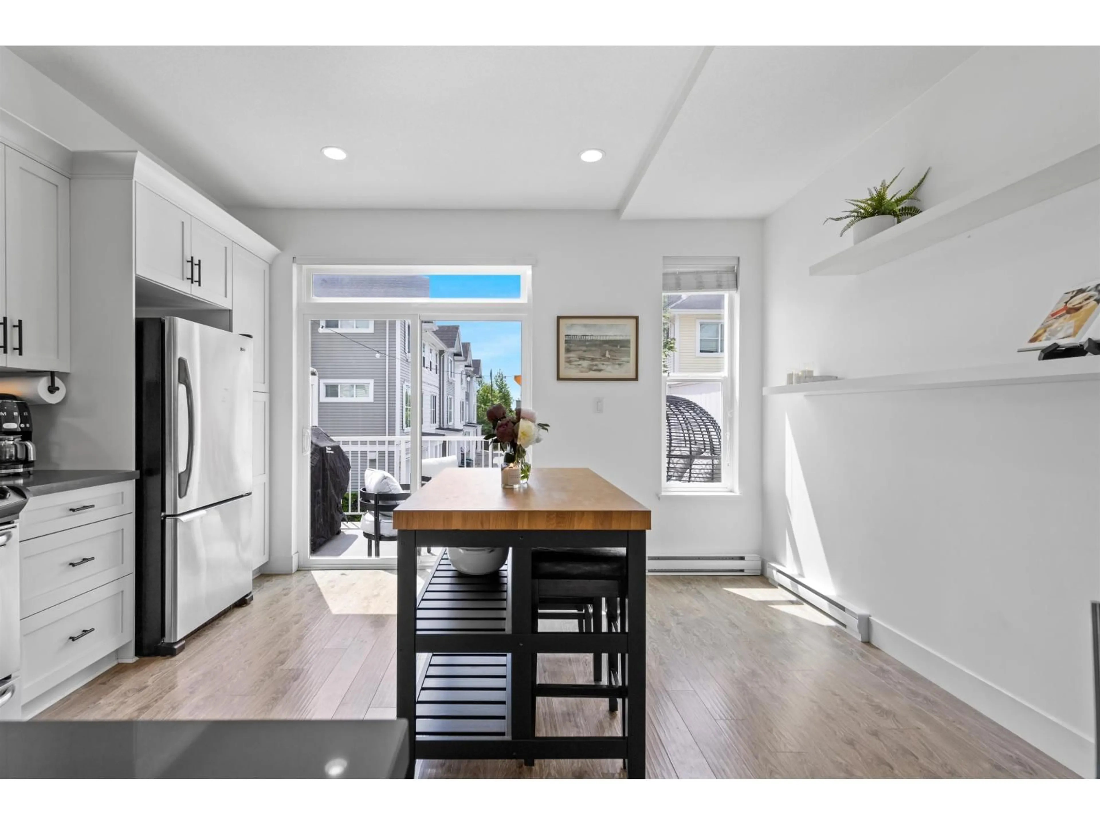 Open concept kitchen, unknown for 36 - 16228 16 AVENUE, Surrey British Columbia V4A1S7