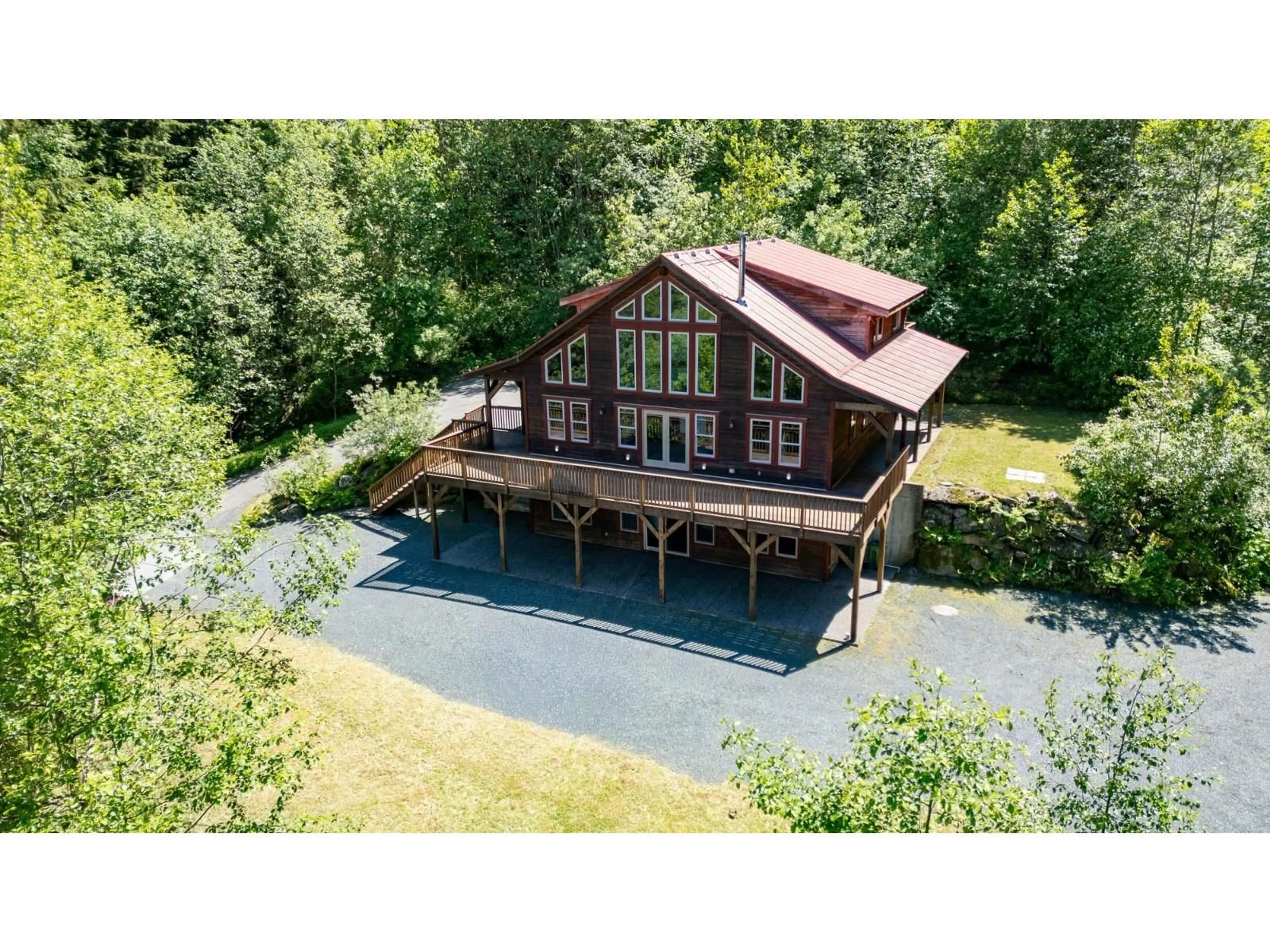 A pic from outside/outdoor area/front of a property/back of a property/a pic from drone, water/lake/river/ocean view for 6981 MARBLE HILL ROAD, Chilliwack British Columbia V4Z1J5