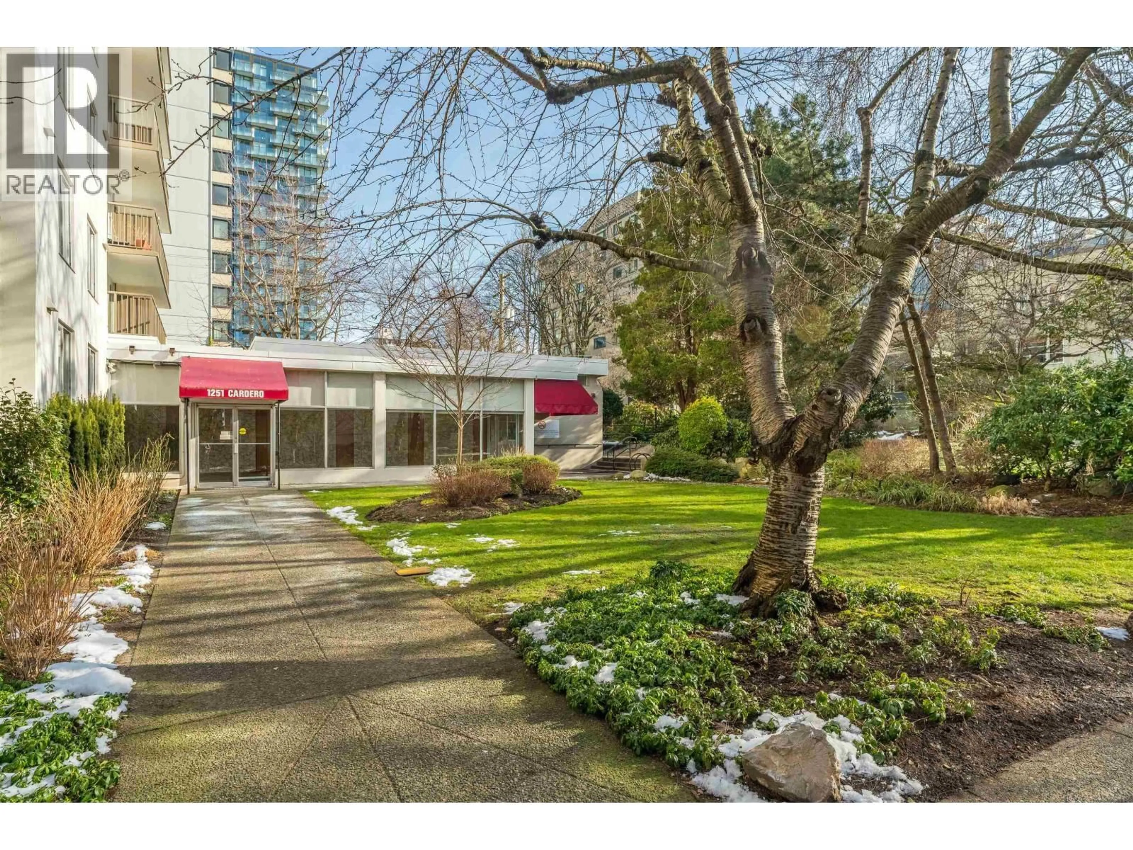 Unknown for 605 - 1251 CARDERO STREET, Vancouver British Columbia V6G2H9