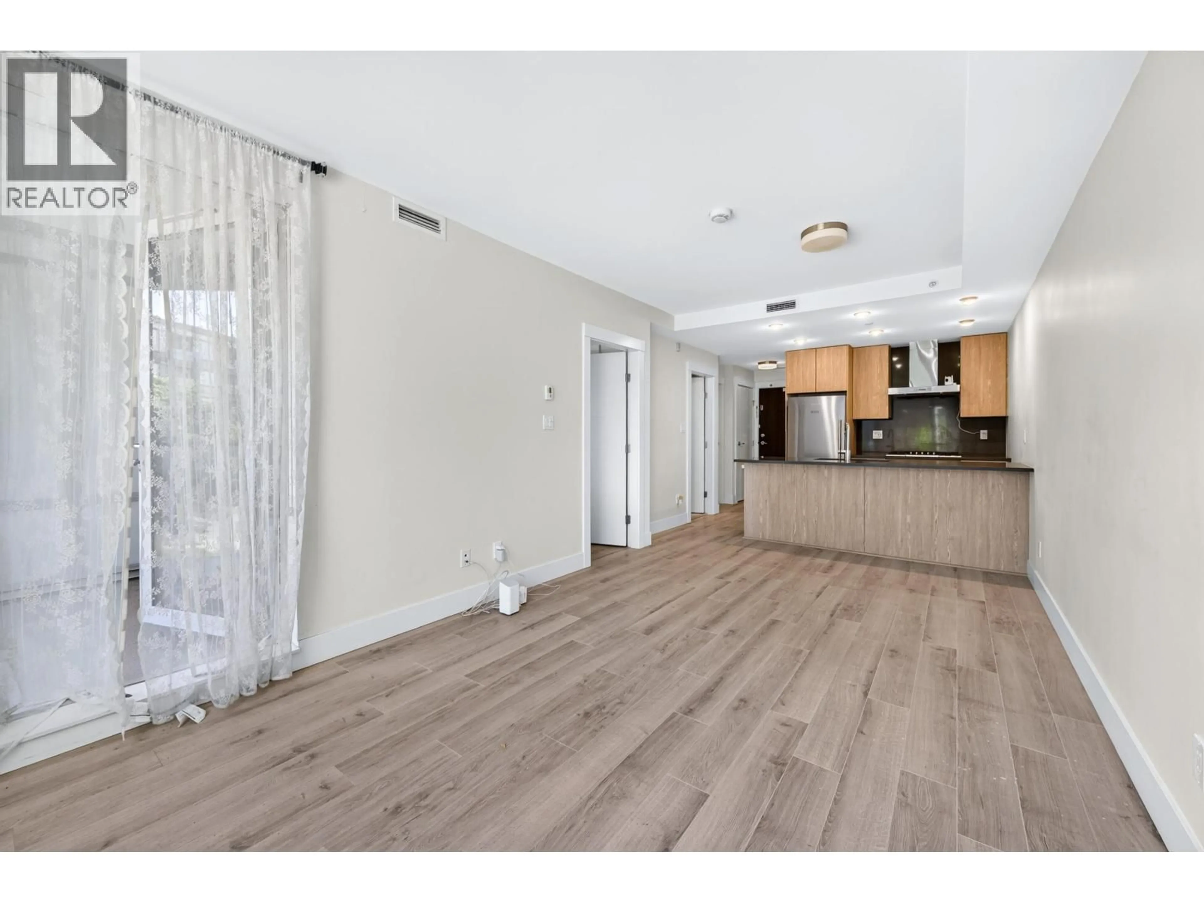 A pic of a room for 208 - 10780 NO. 5 ROAD, Richmond British Columbia V6W0B8