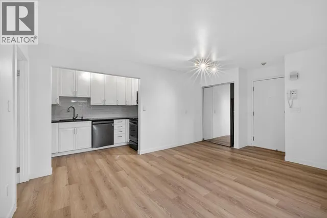 101 - 8645 OSLER STREET, Vancouver 4