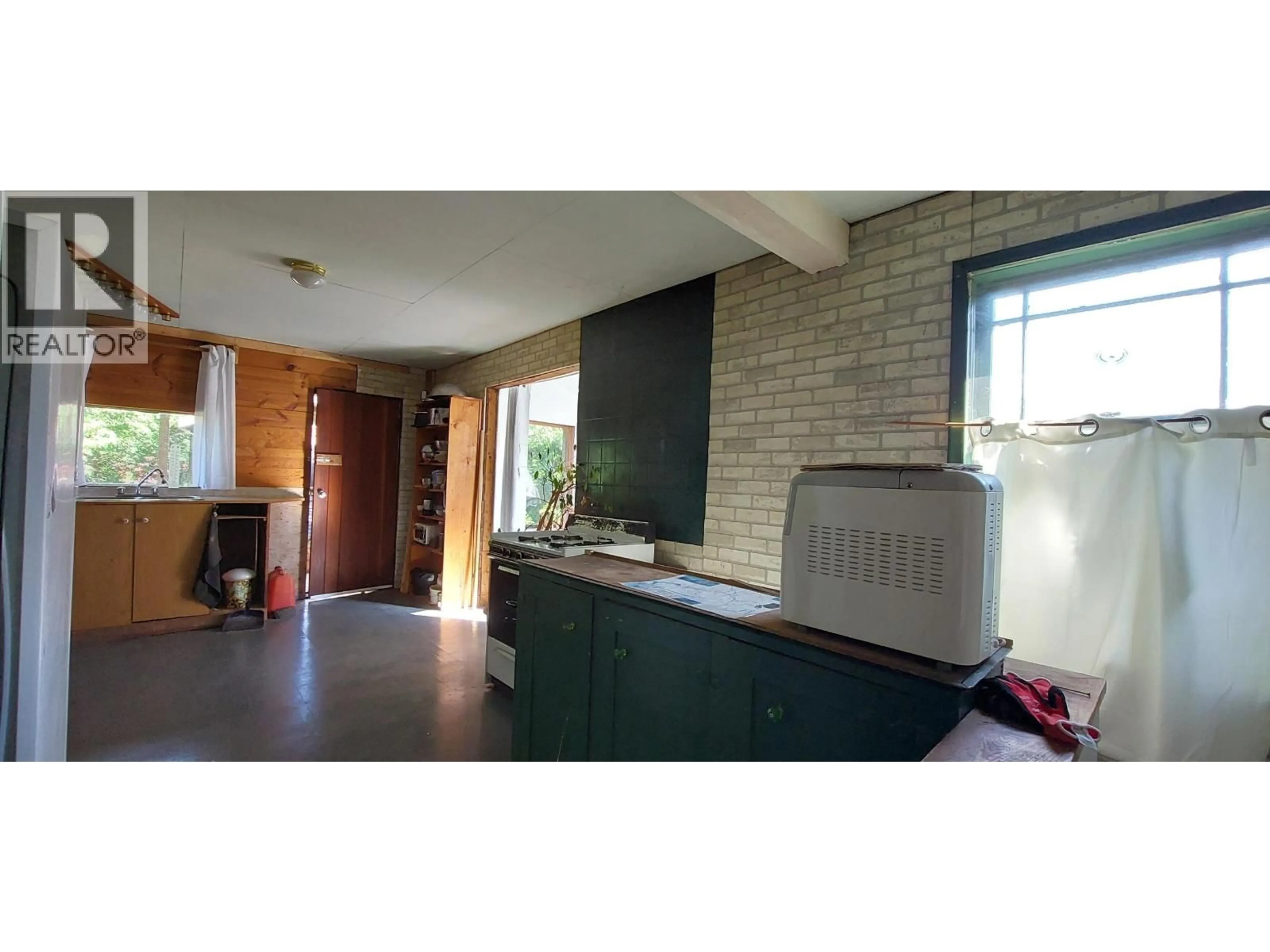 Unknown for 616 CLIFF STREET, Bella Coola British Columbia V0T1C0