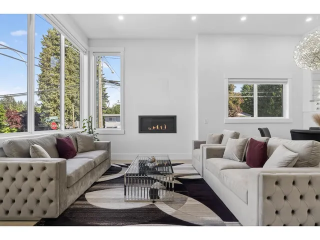 10925 ORIOLE DRIVE, Surrey 5