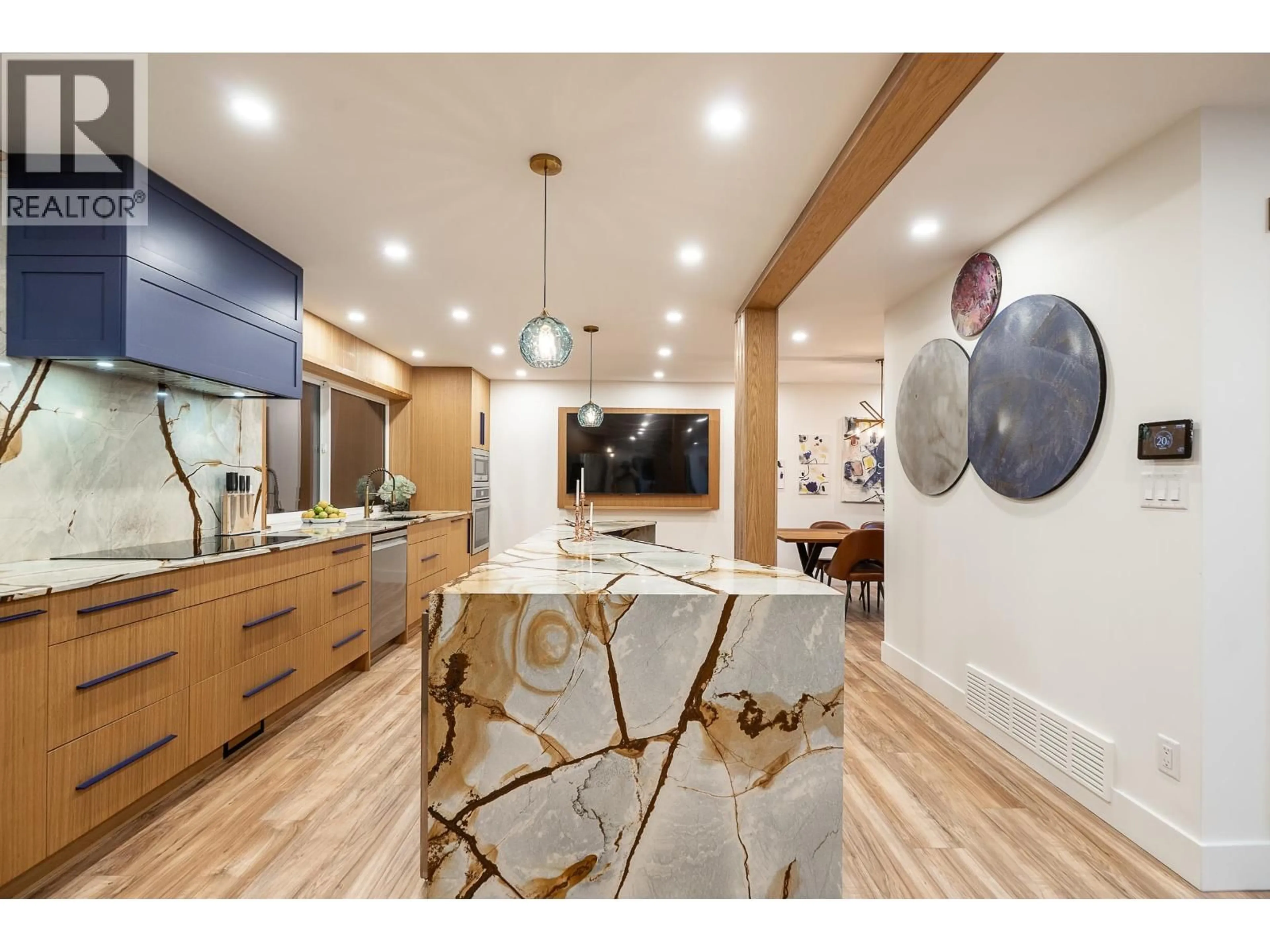 Open concept kitchen, unknown for 159 ROE DRIVE, Port Moody British Columbia V3H3M9