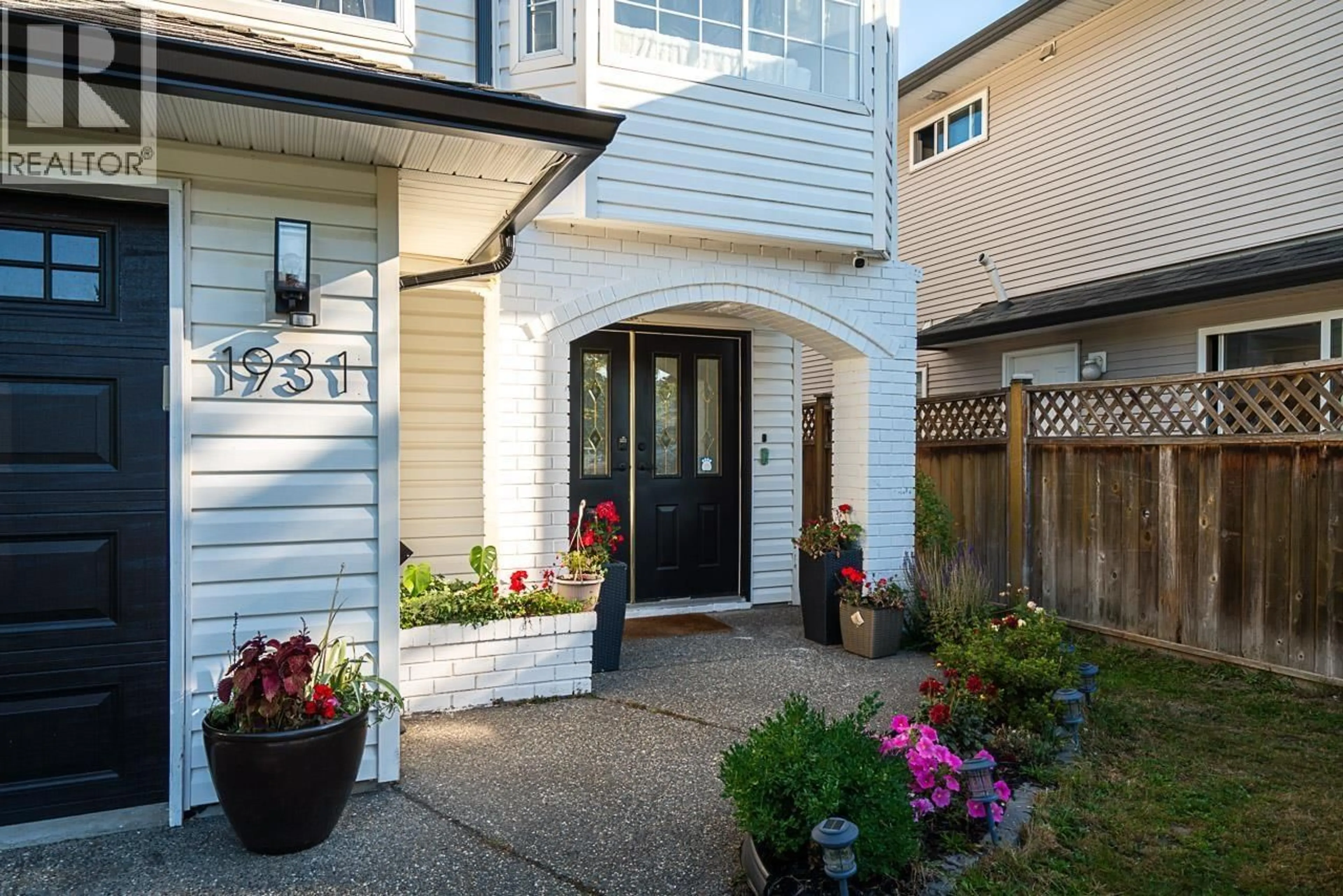 Unknown for 1931 JACANA AVENUE, Port Coquitlam British Columbia V3C5Y4