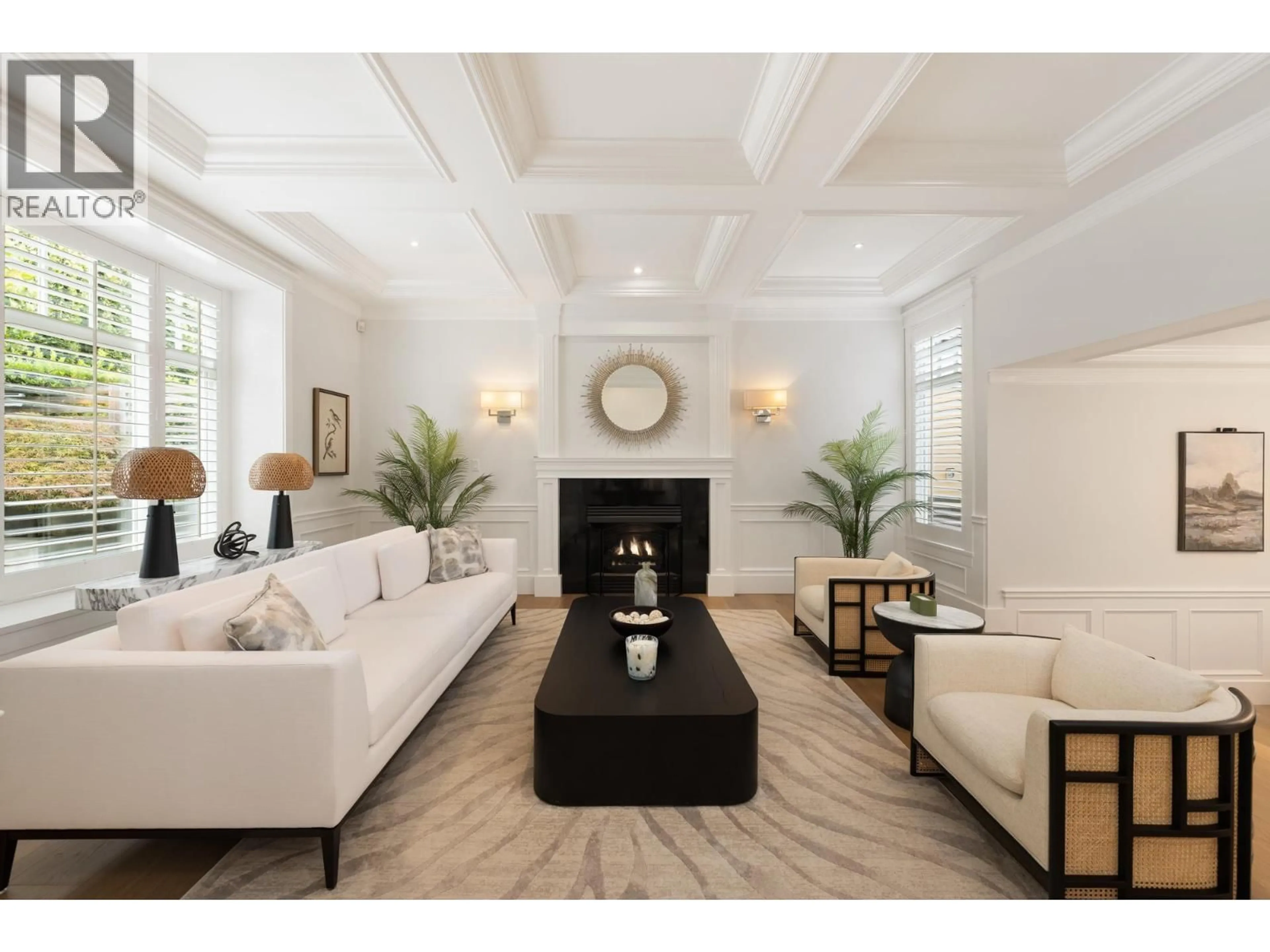 Living room with furniture, unknown for 977 MELBOURNE AVENUE, North Vancouver British Columbia V7R1P1