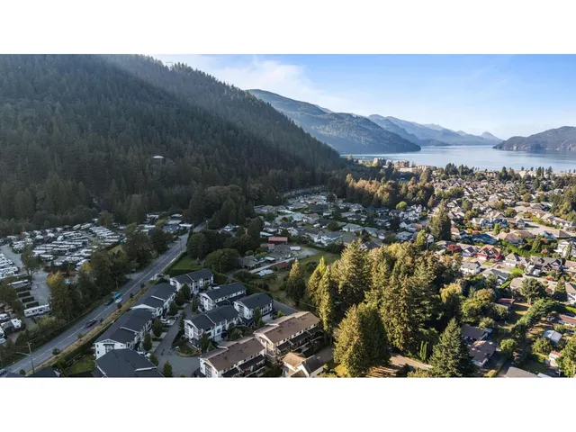 31 - 386 PINE AVENUE, Harrison Hot Springs 5