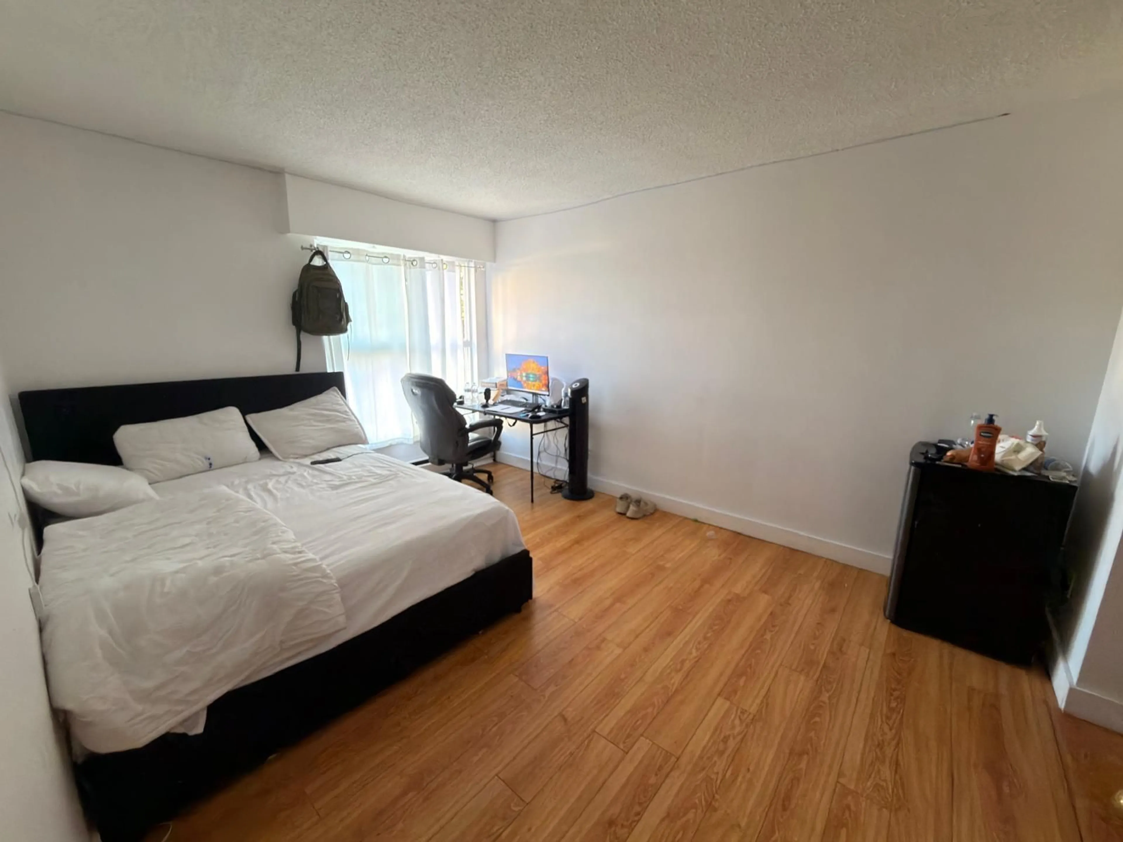 A pic of a room for 229 - 32850 GEORGE FERGUSON WAY, Abbotsford British Columbia V2S7K1