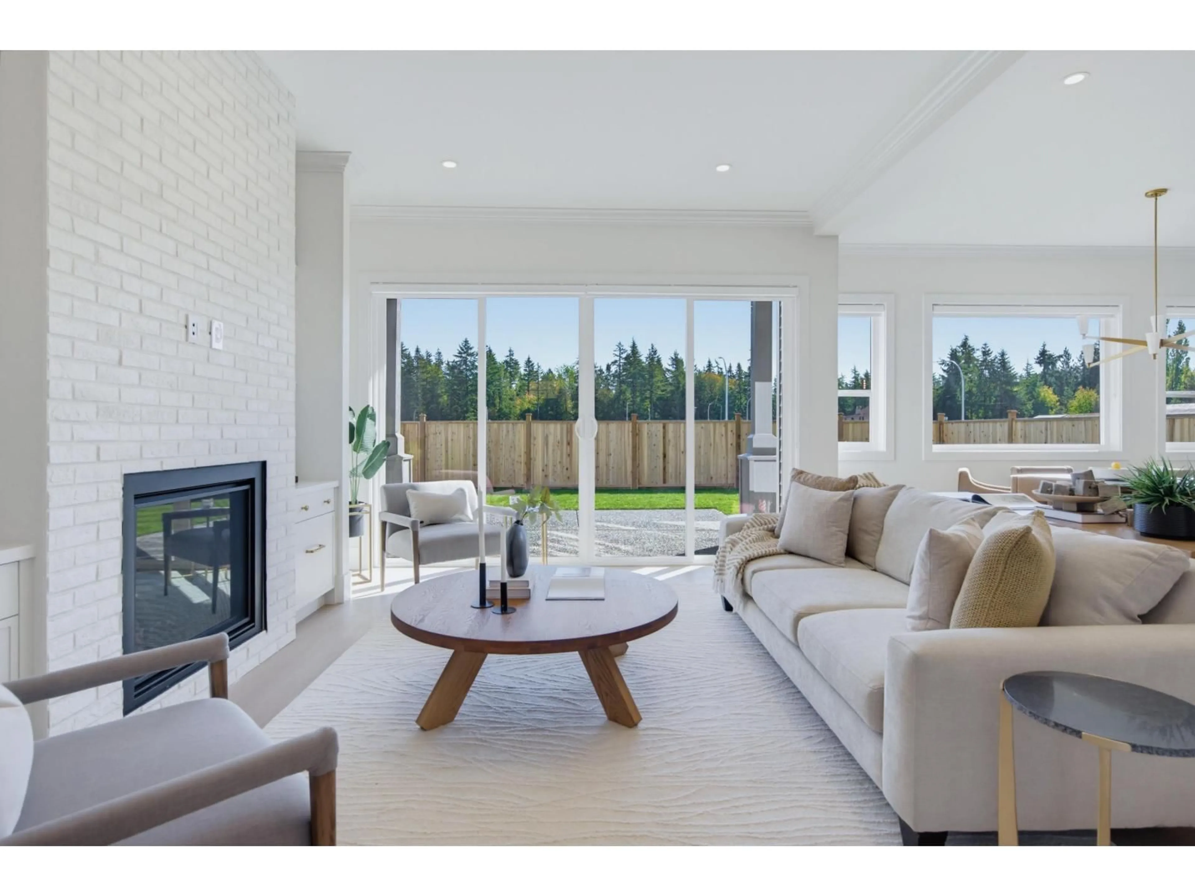 Living room with furniture, unknown for 3558 204 STREET, Langley British Columbia V3A4Y2