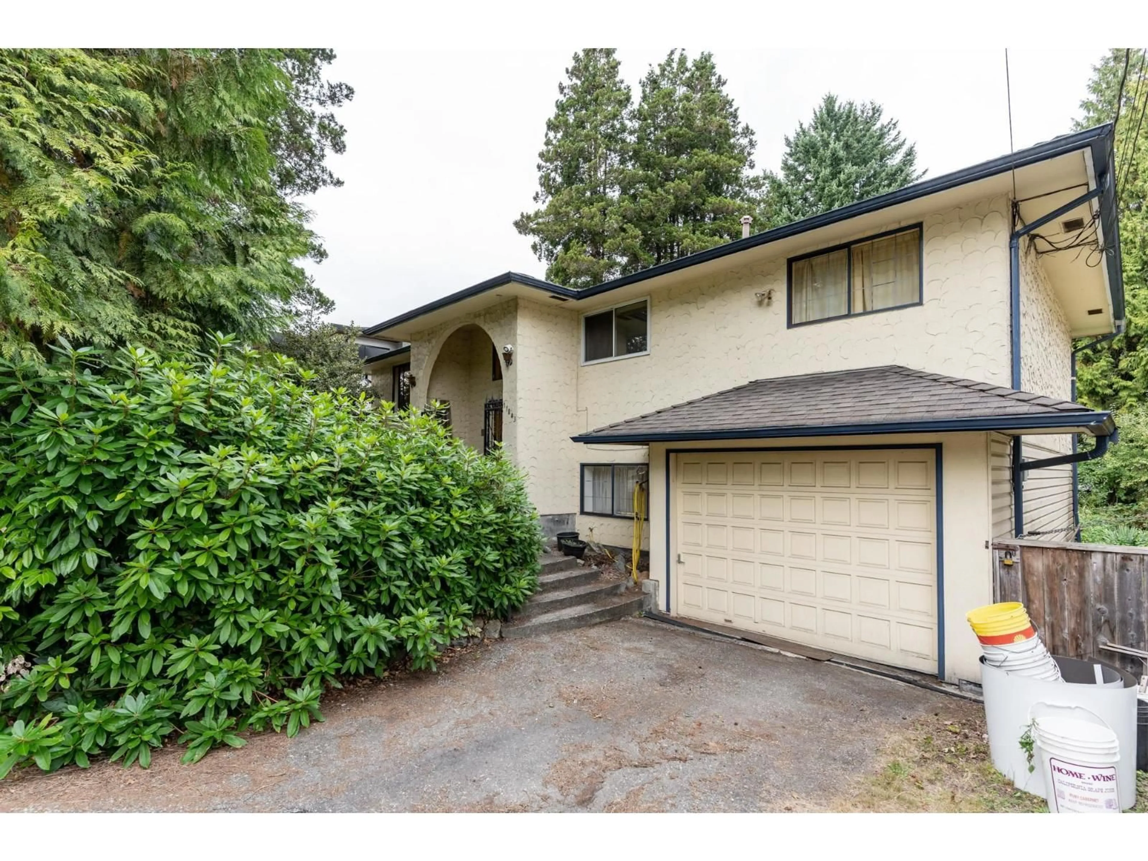 Unknown for 11843 95A AVENUE, Delta British Columbia V4C3V9