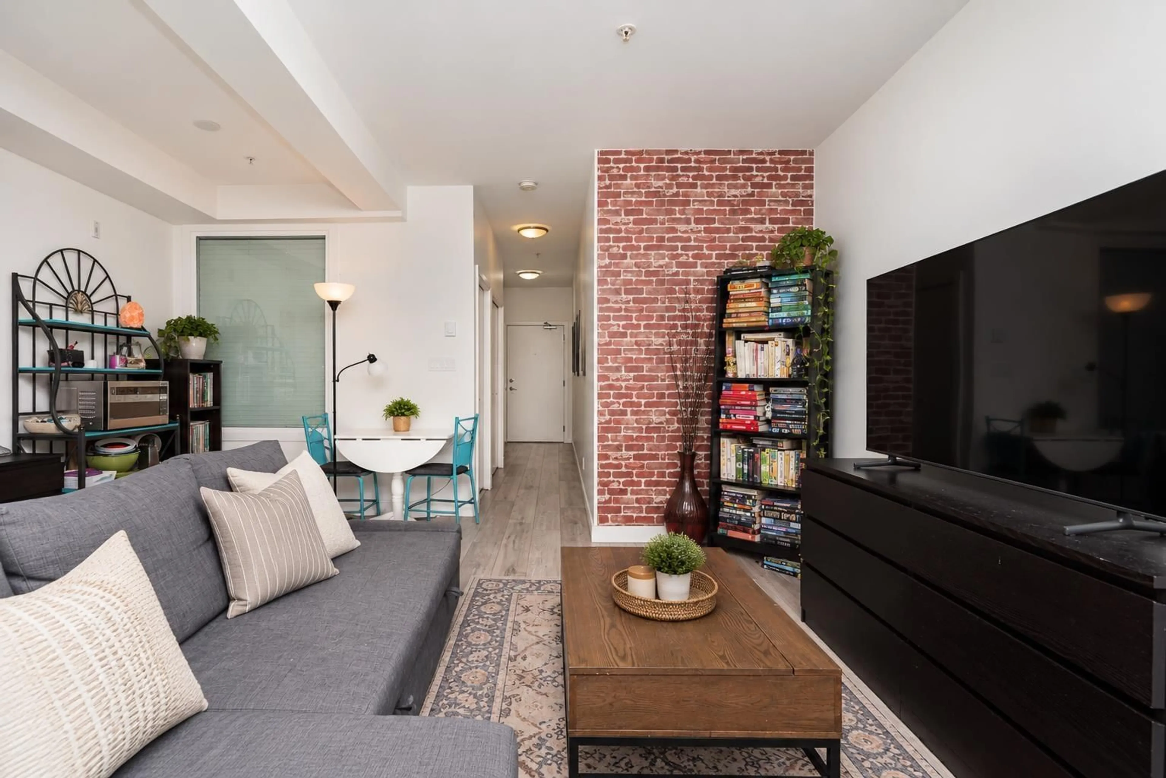 Living room with furniture, unknown for 108 - 7809 209 STREET, Langley British Columbia V2Y3N6