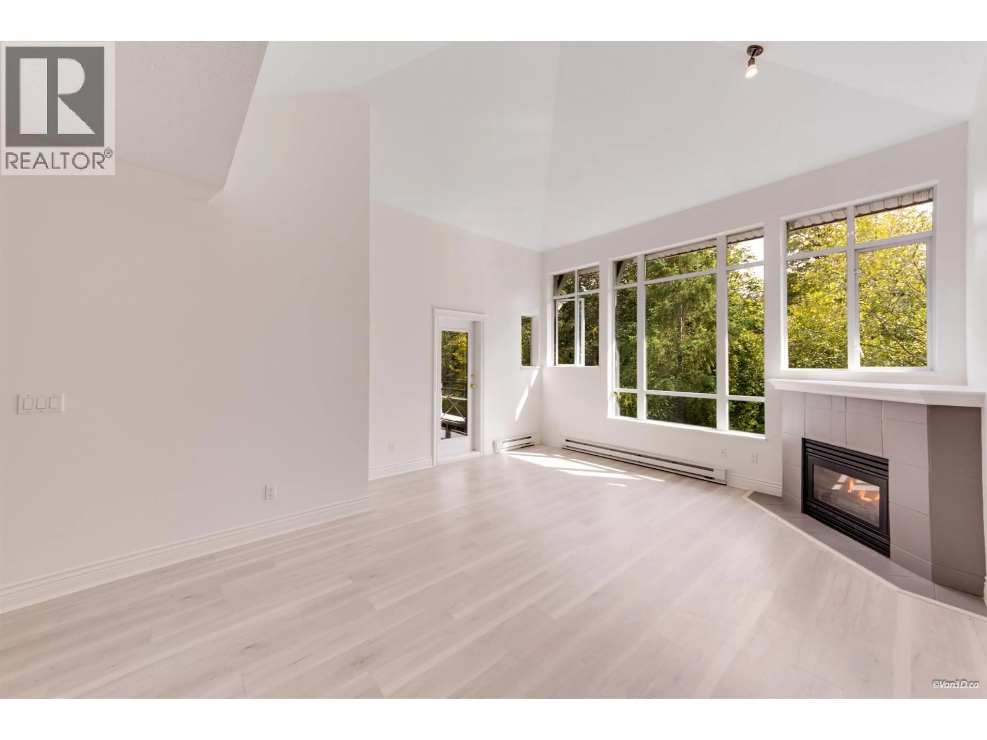 A pic of a room for 405 - 3625 WINDCREST DRIVE, North Vancouver British Columbia V7G2S6
