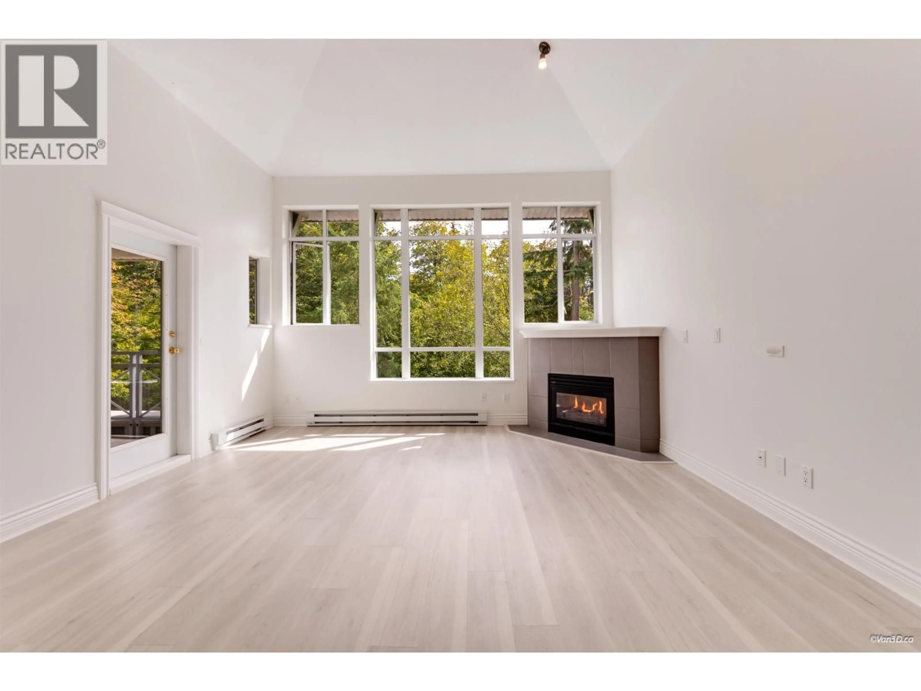 A pic of a room for 405 - 3625 WINDCREST DRIVE, North Vancouver British Columbia V7G2S6