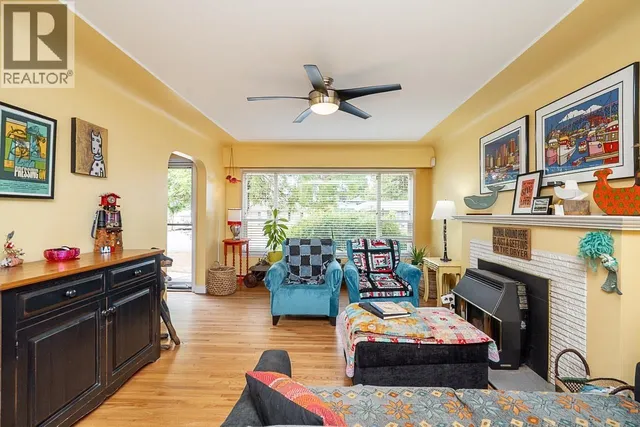 11740 CARSHILL STREET, Maple Ridge 5