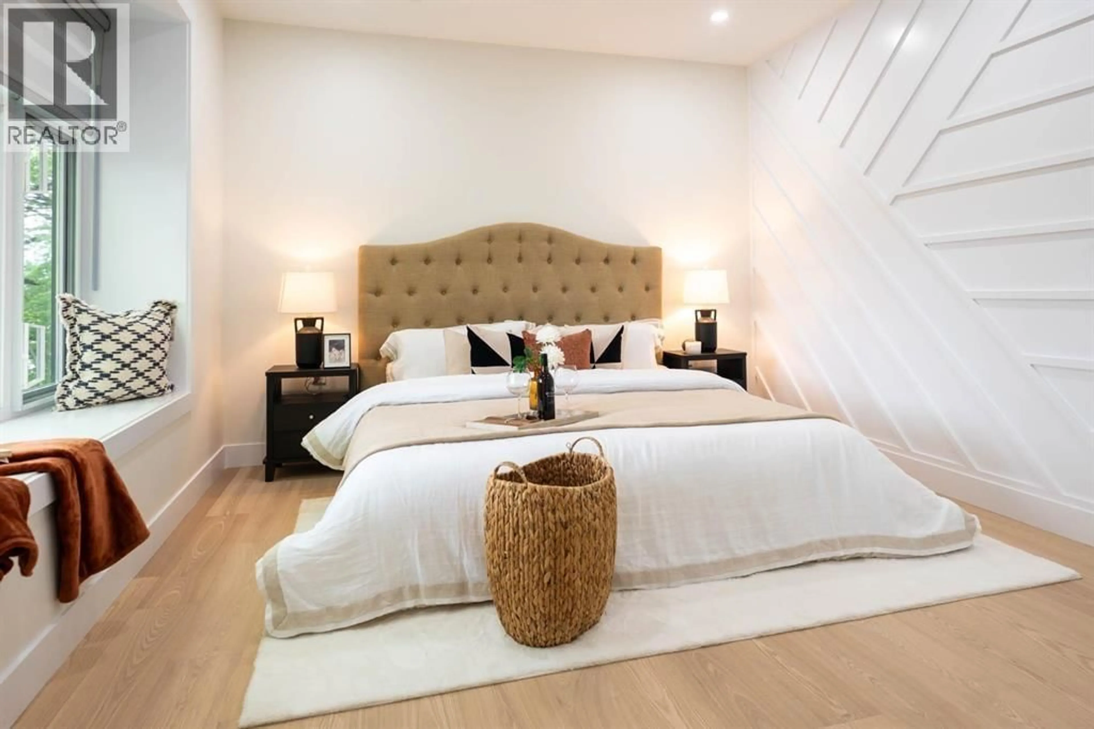 Bedroom with bed, unknown for 1 - 4874 LANARK STREET, Vancouver British Columbia V5N3S2