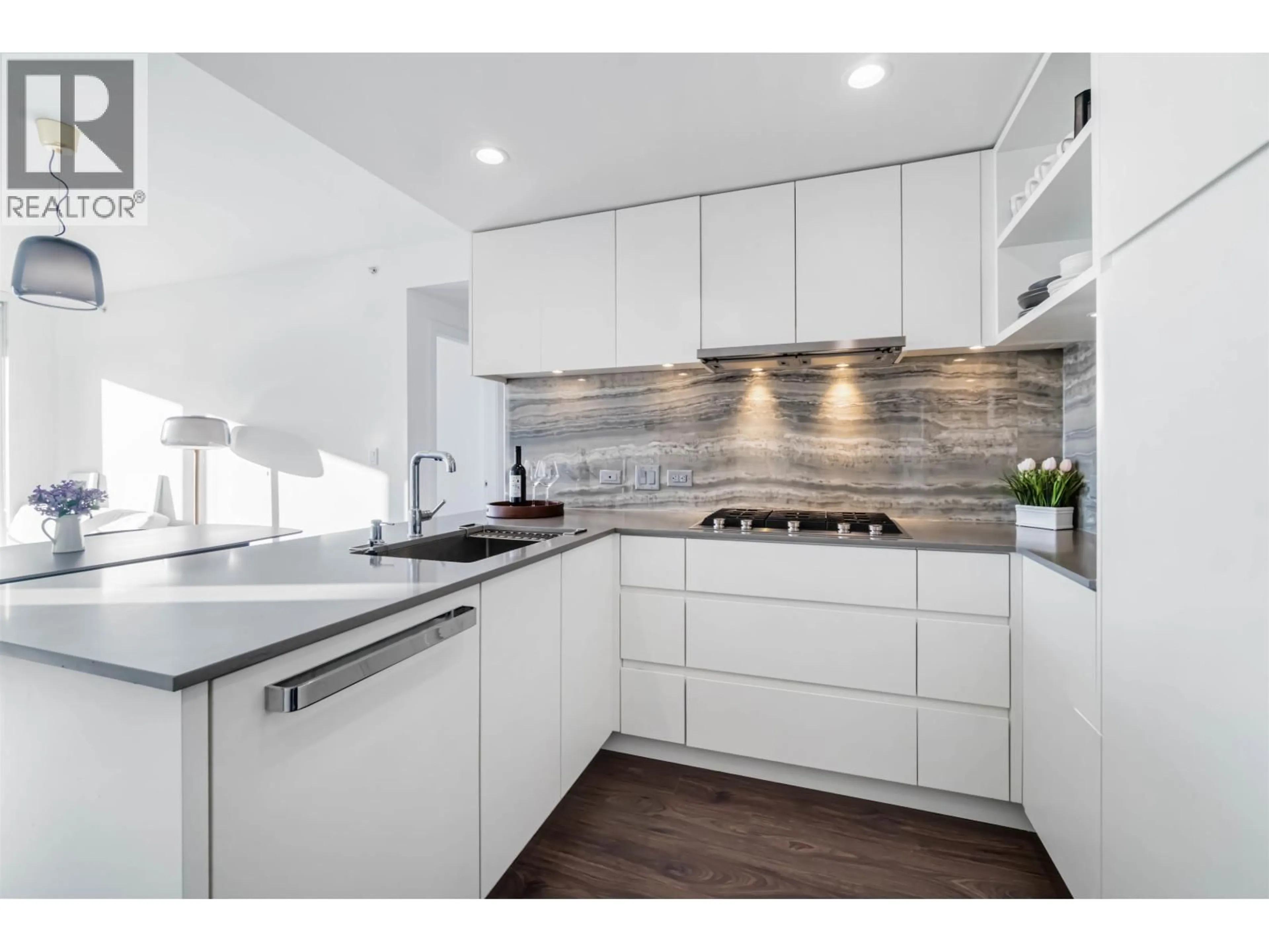 Contemporary kitchen, unknown for 3009 - 450 WESTVIEW STREET, Coquitlam British Columbia V3K0G3