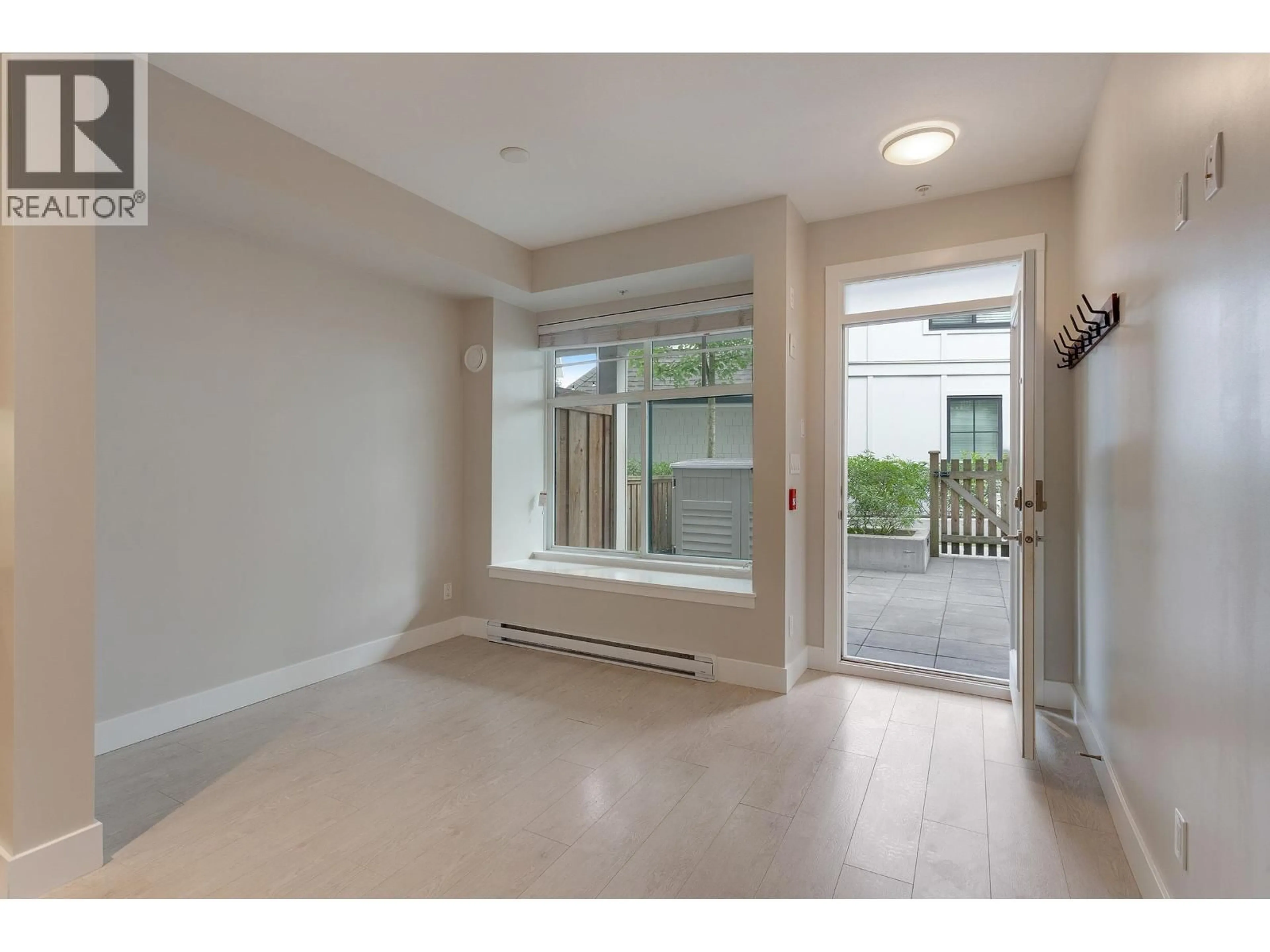 Unknown for 13 - 5152 CANADA WAY, Burnaby British Columbia V5E0C3