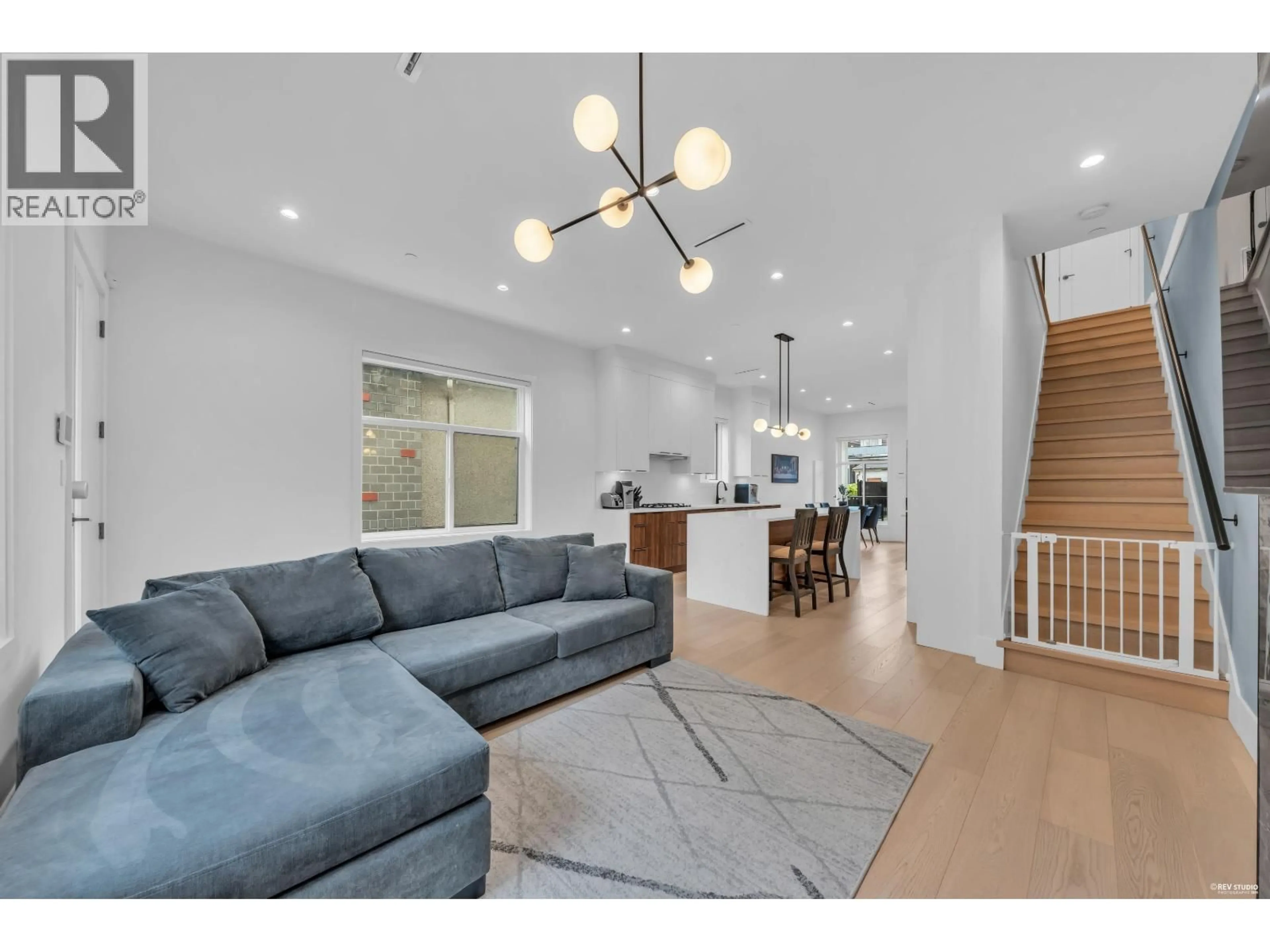Unknown for 3180 GRAVELEY STREET, Vancouver British Columbia V5K3K6