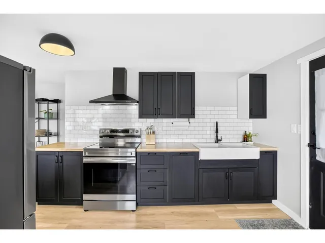 59 - 9950 WILSON STREET, Mission 4