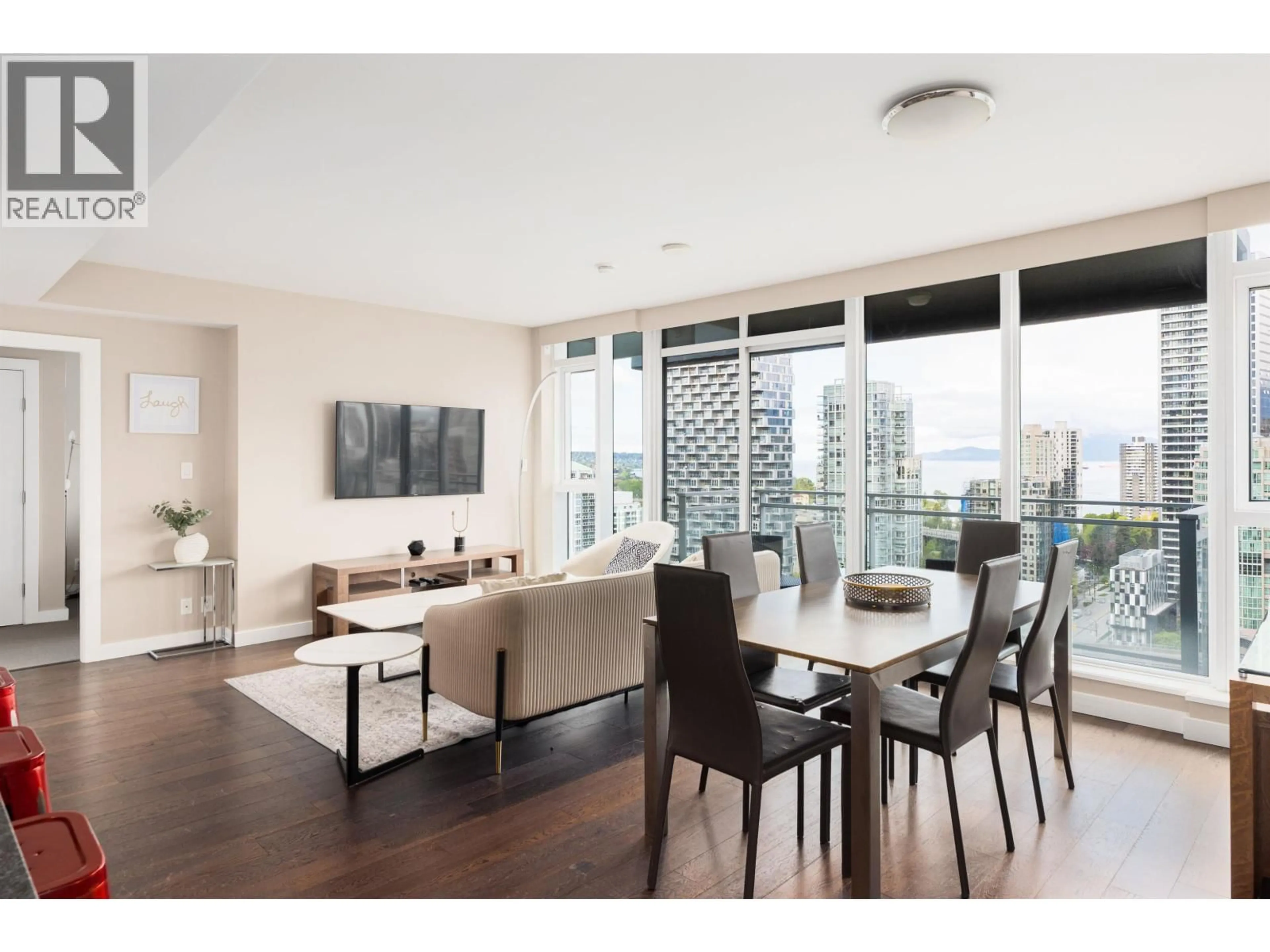 Living room with furniture, wood/laminate floor for 2602 - 1372 SEYMOUR STREET, Vancouver British Columbia V6B0L1