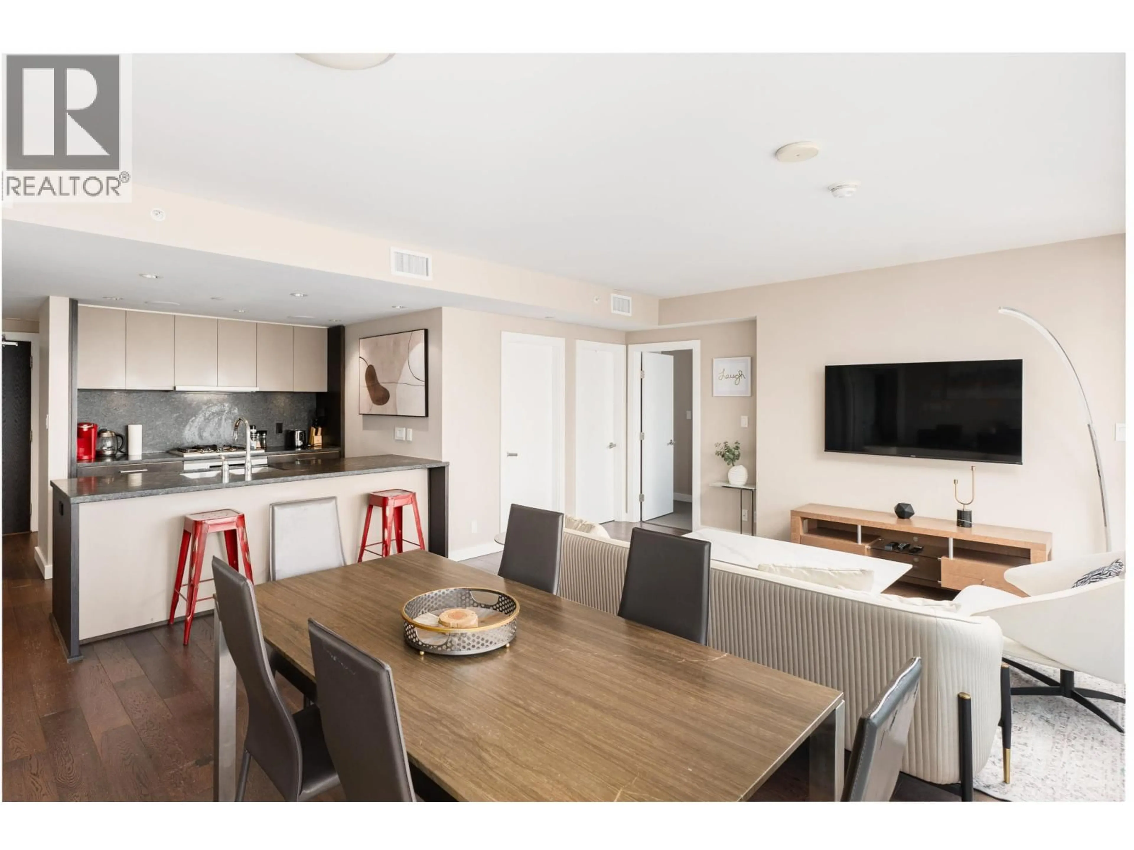 Open concept kitchen, wood/laminate floor for 2602 - 1372 SEYMOUR STREET, Vancouver British Columbia V6B0L1