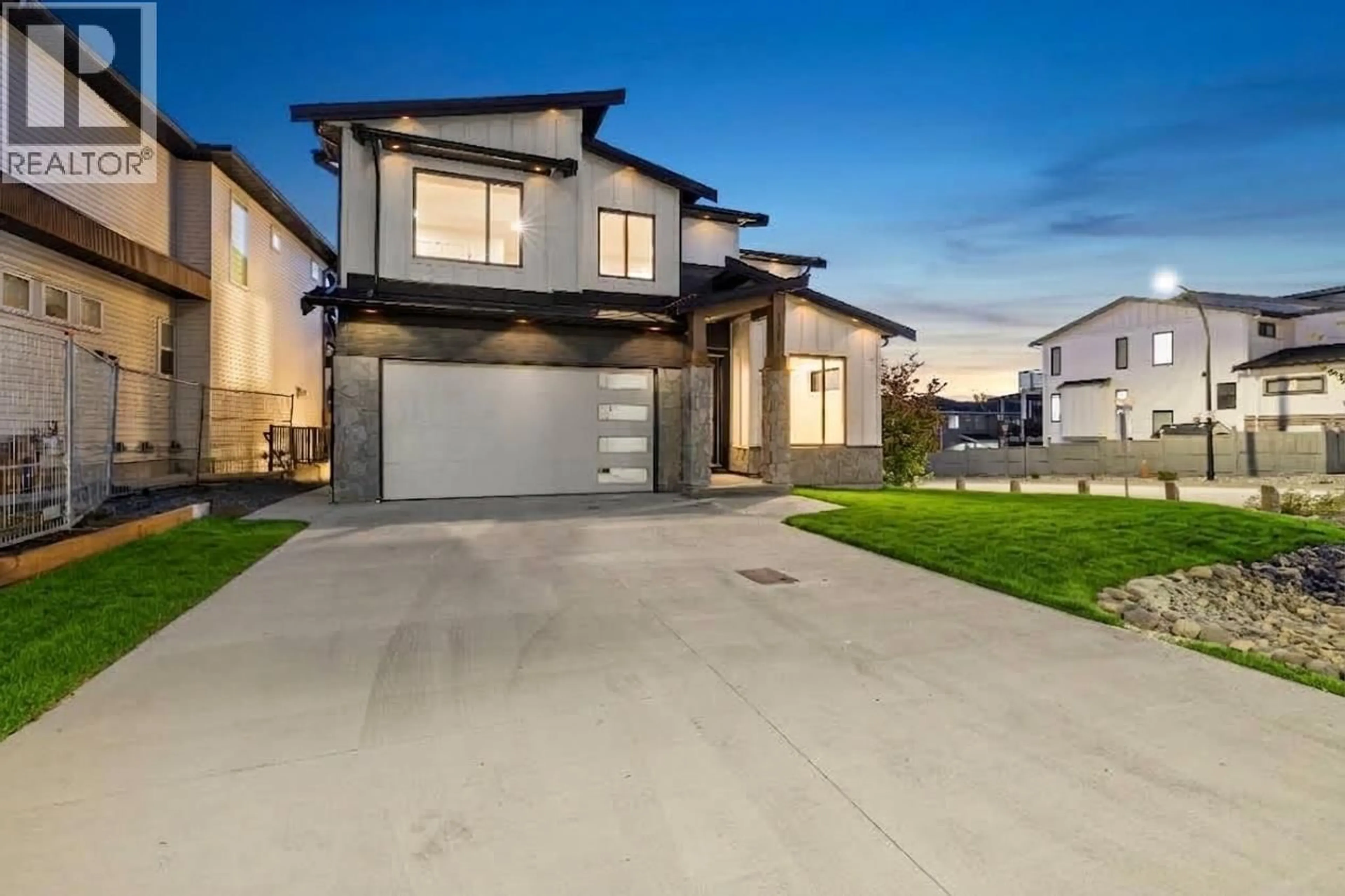 Home with vinyl exterior material, street for 10545 MCVEETY STREET, Maple Ridge British Columbia V2W0K3