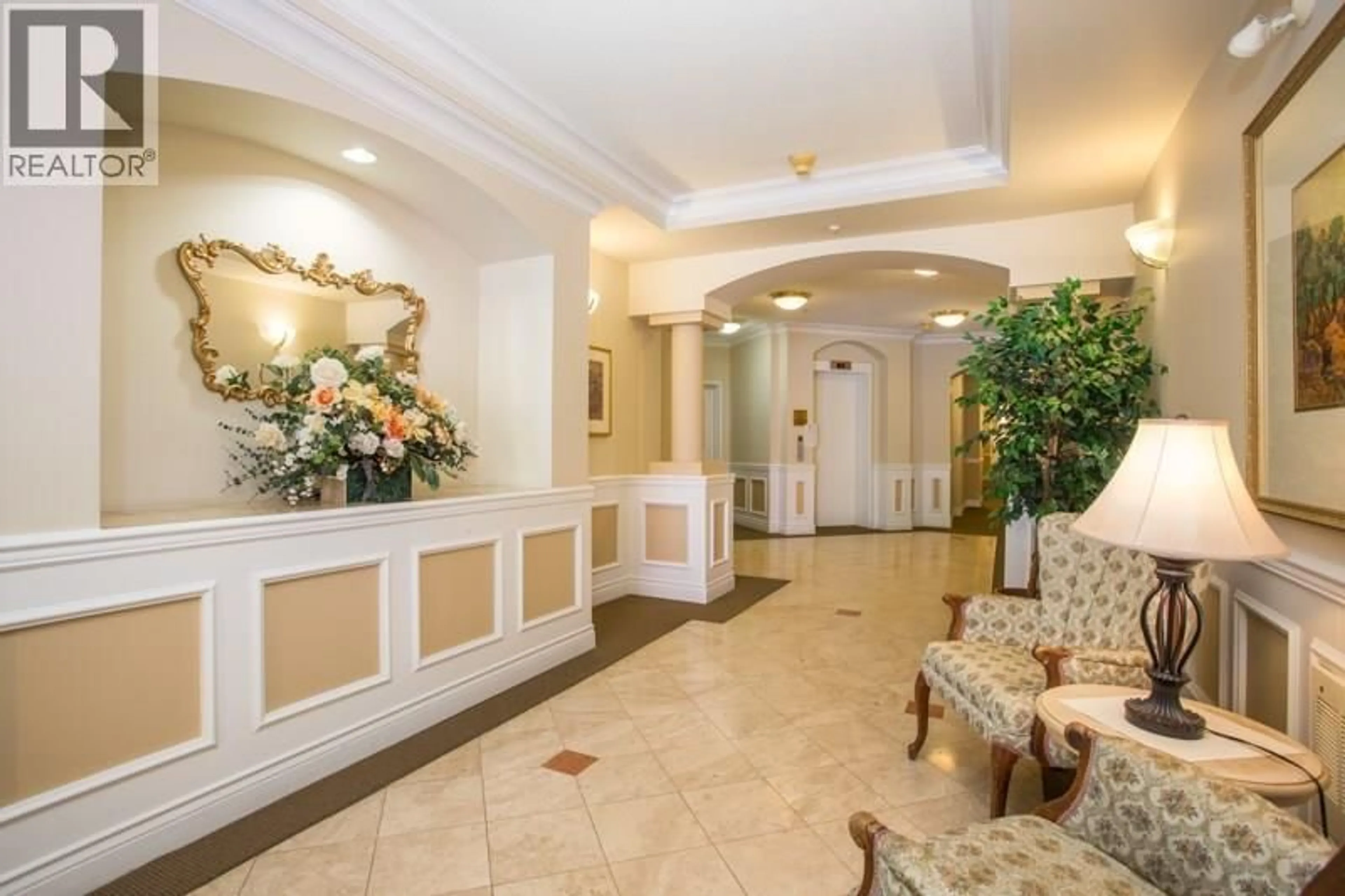 Lobby for 214 - 2105 42ND AVENUE, Vancouver British Columbia V6M2B7