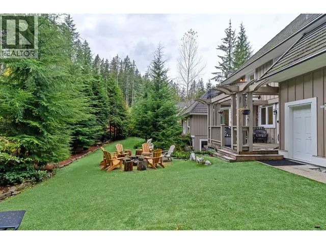 320 FORESTVIEW LANE, Anmore 4