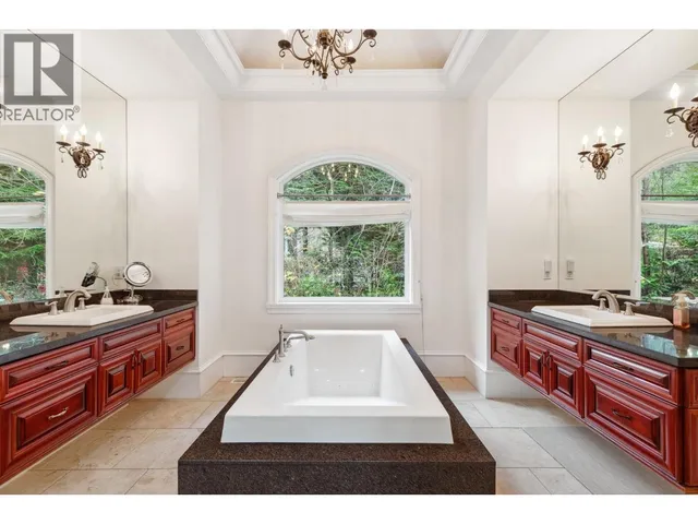 320 FORESTVIEW LANE, Anmore 5