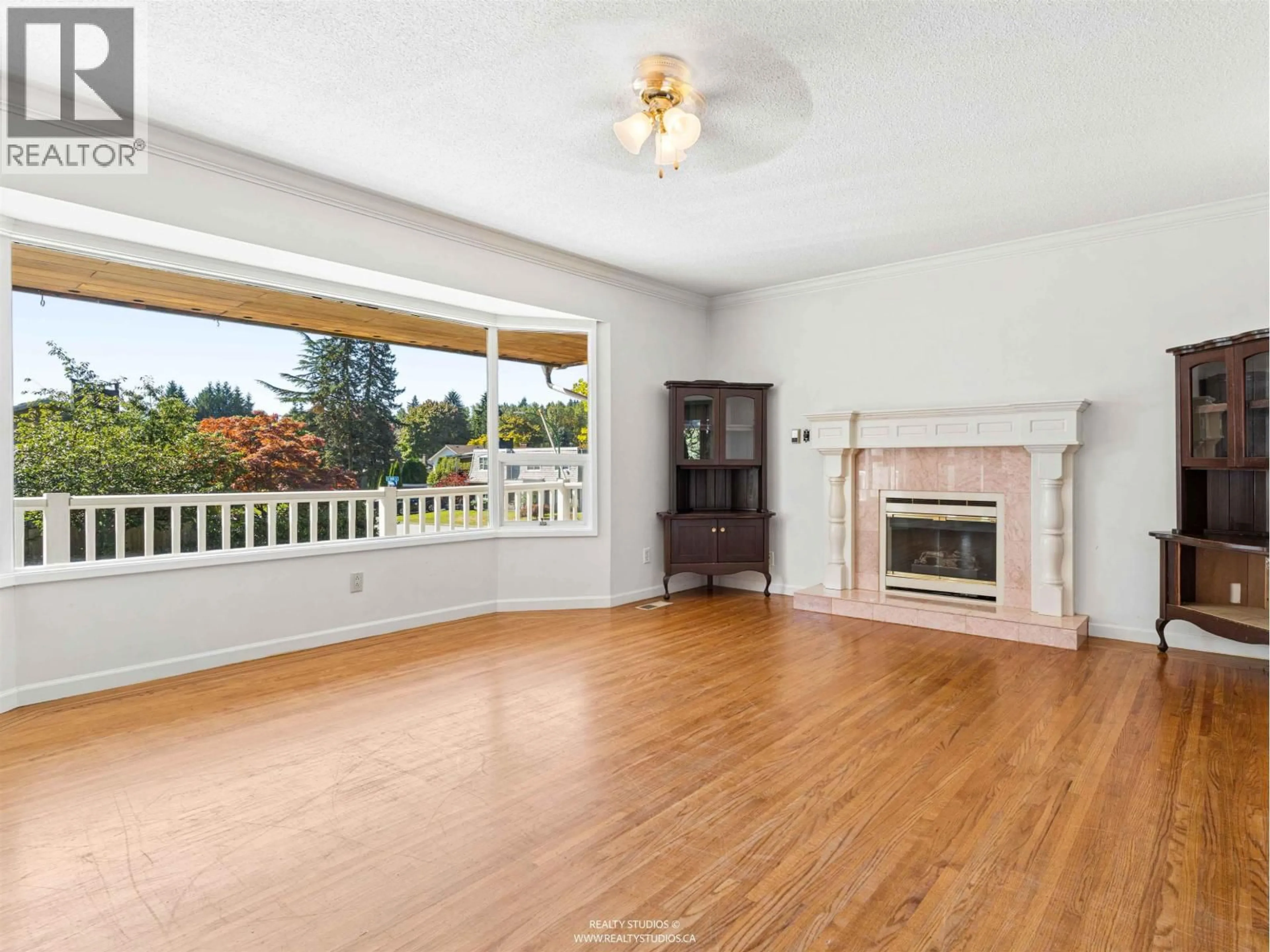 A pic of a room for 788 26TH STREET, North Vancouver British Columbia V7K1A4