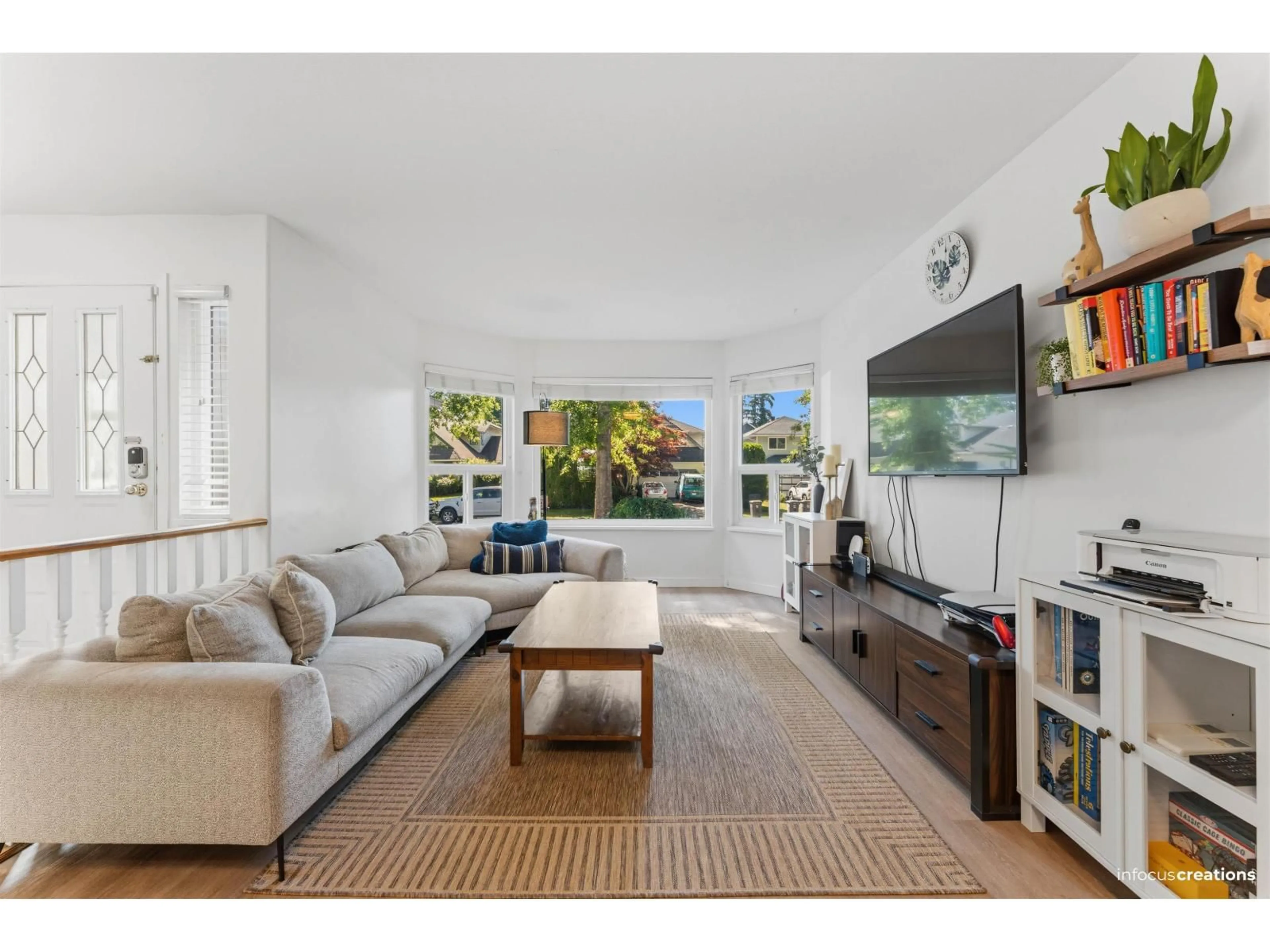 Living room with furniture, unknown for 10306 167 STREET, Surrey British Columbia V4N1Z2