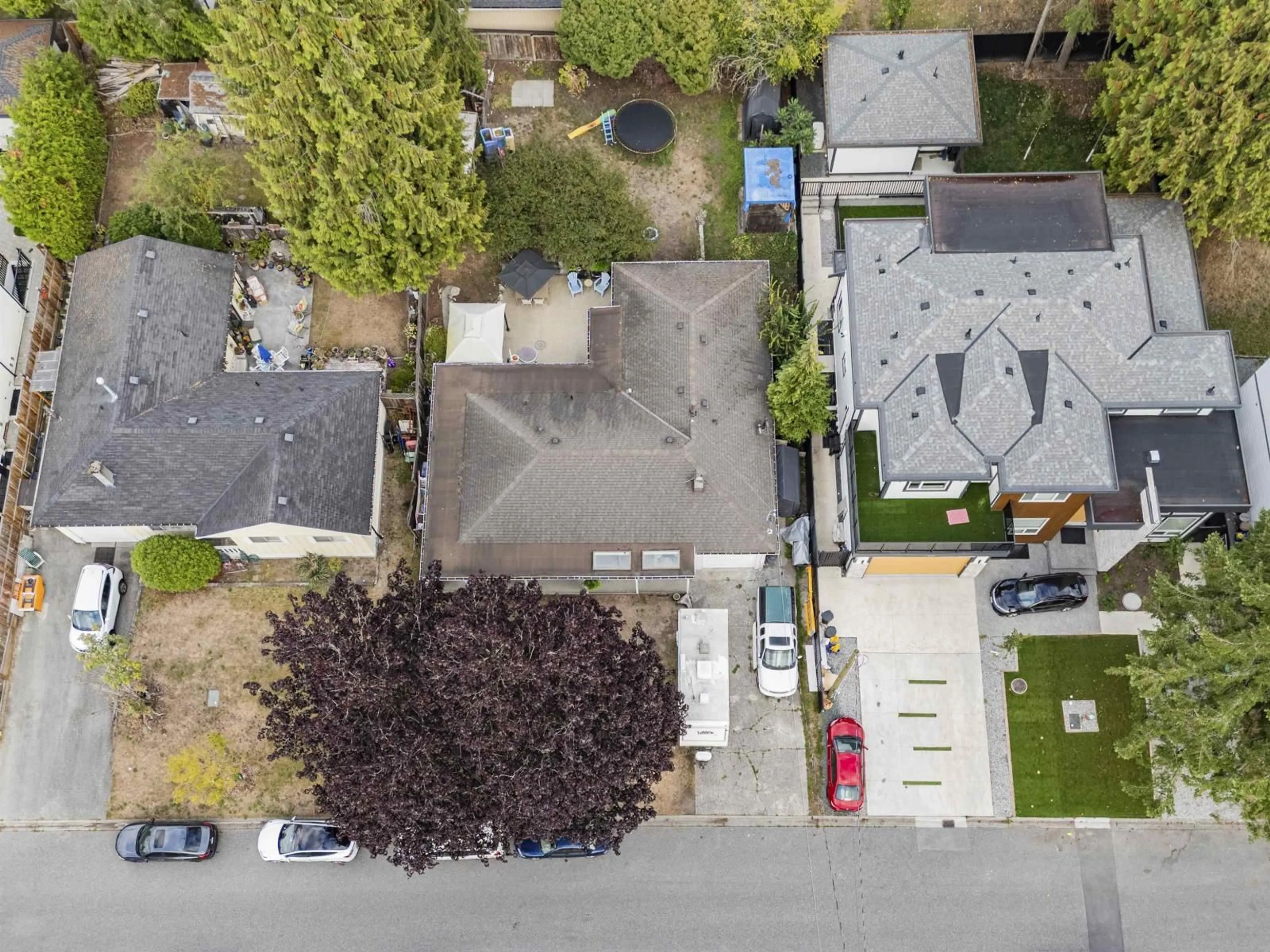 A pic from outside/outdoor area/front of a property/back of a property/a pic from drone, street for 7920 110 STREET, Delta British Columbia V4C4H5