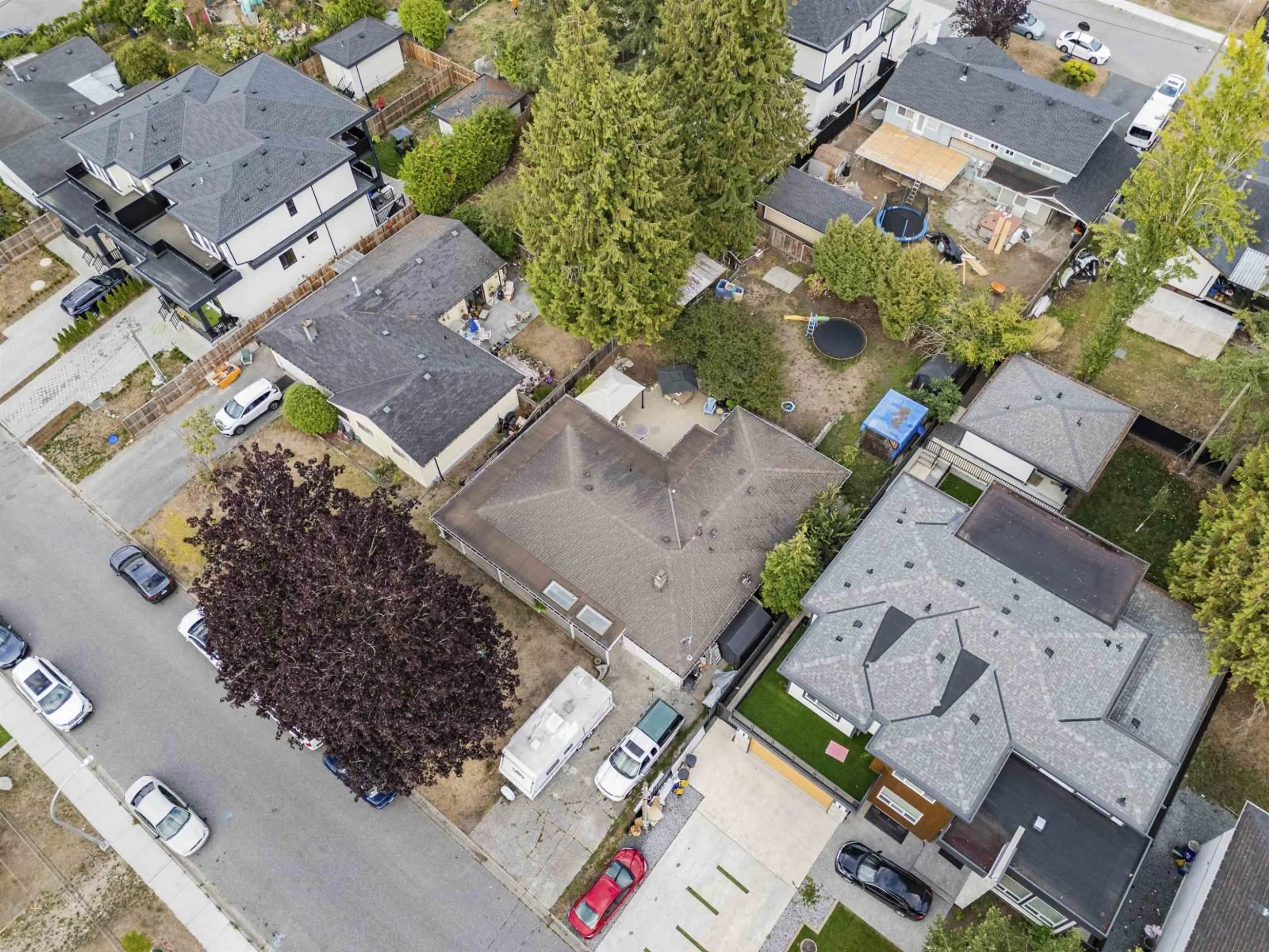 A pic from outside/outdoor area/front of a property/back of a property/a pic from drone, street for 7920 110 STREET, Delta British Columbia V4C4H5