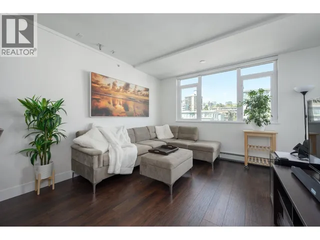 504 - 131 3RD STREET, North Vancouver 3