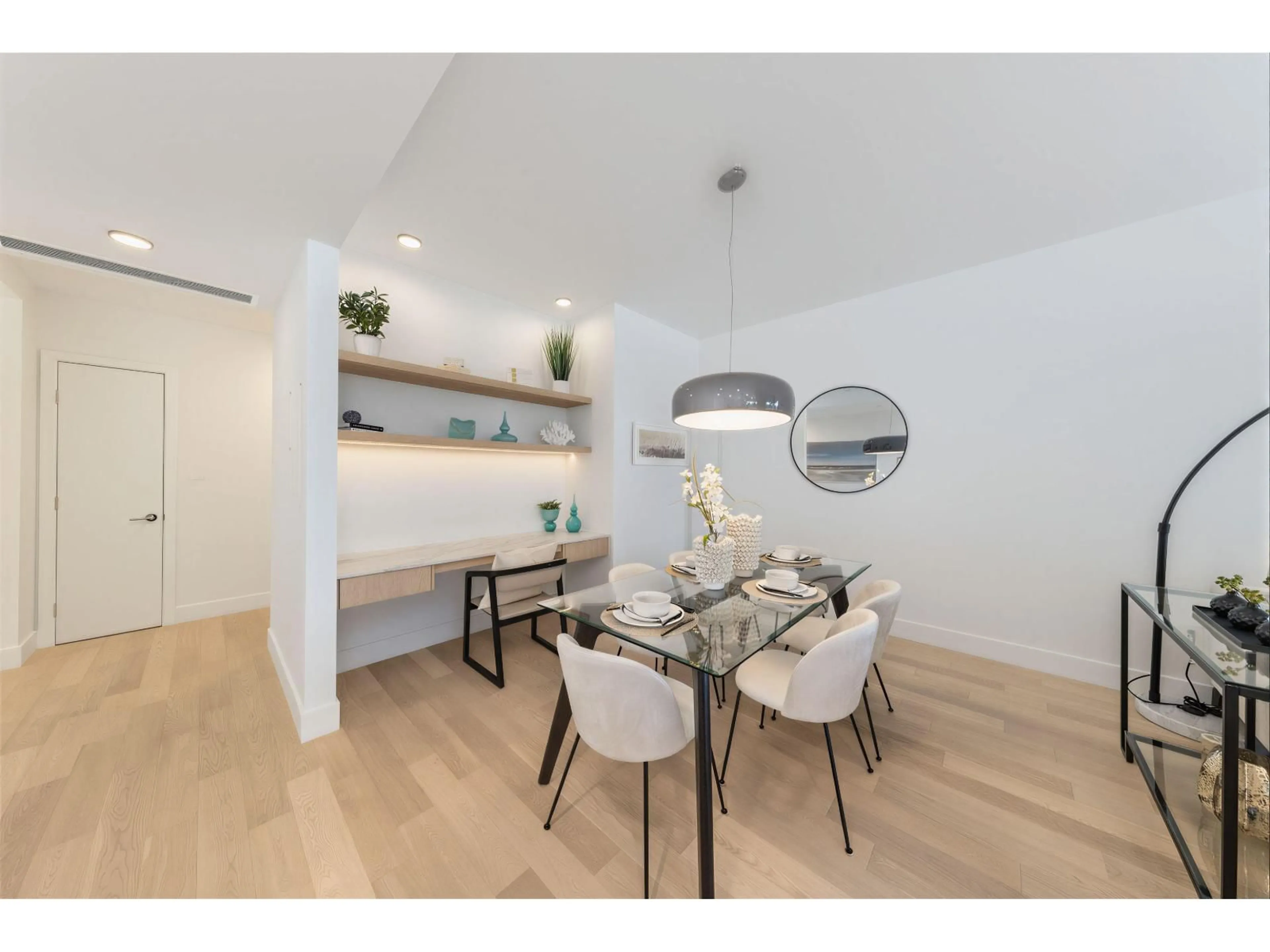 A pic of a room for 201 - 1475 FOSTER STREET, Surrey British Columbia V4B0C9