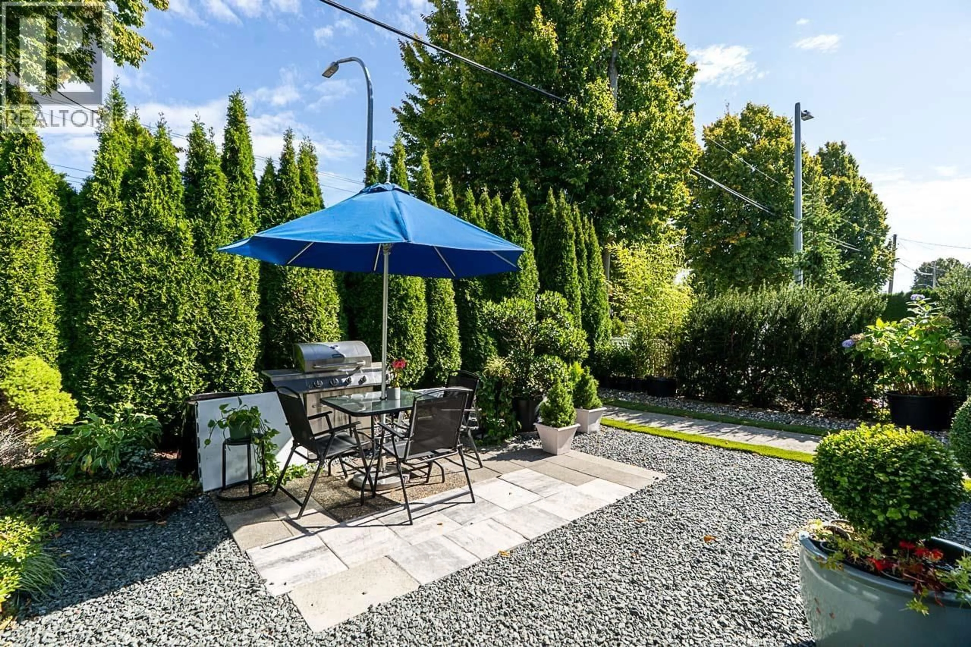 Patio, street for 4573 NO. 5 ROAD, Richmond British Columbia V6X2V5