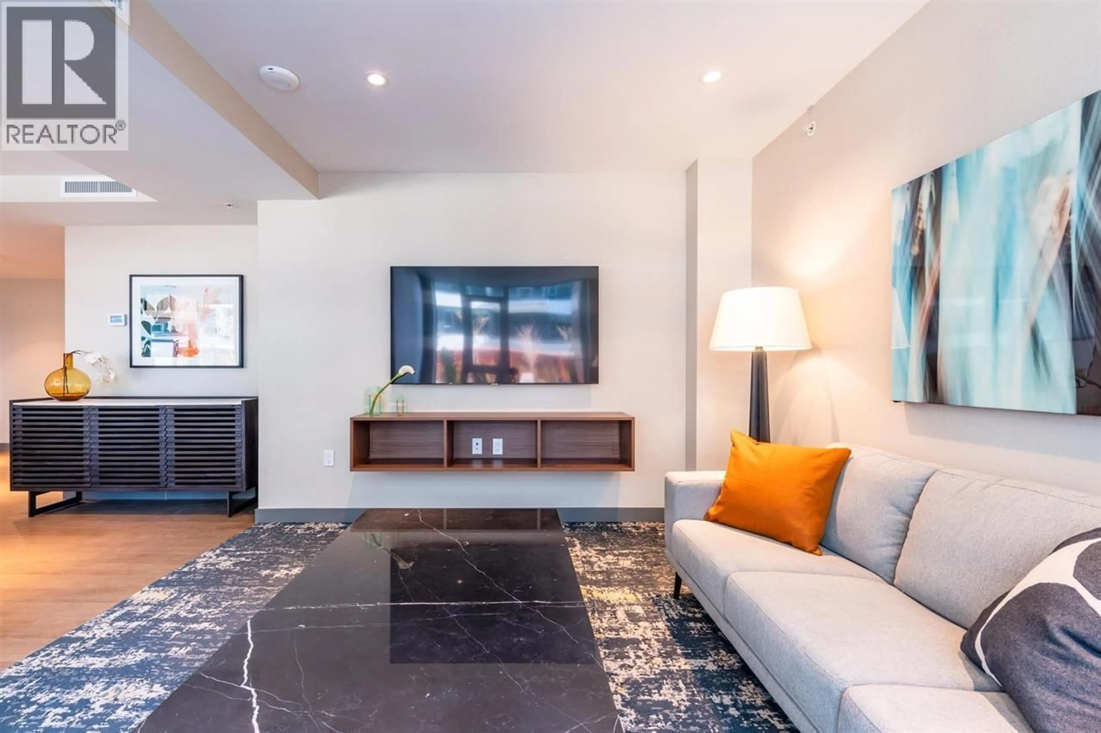 Living room with furniture, ceramic/tile floor for 607 - 3280 CORVETTE WAY, Richmond British Columbia V6X0T9