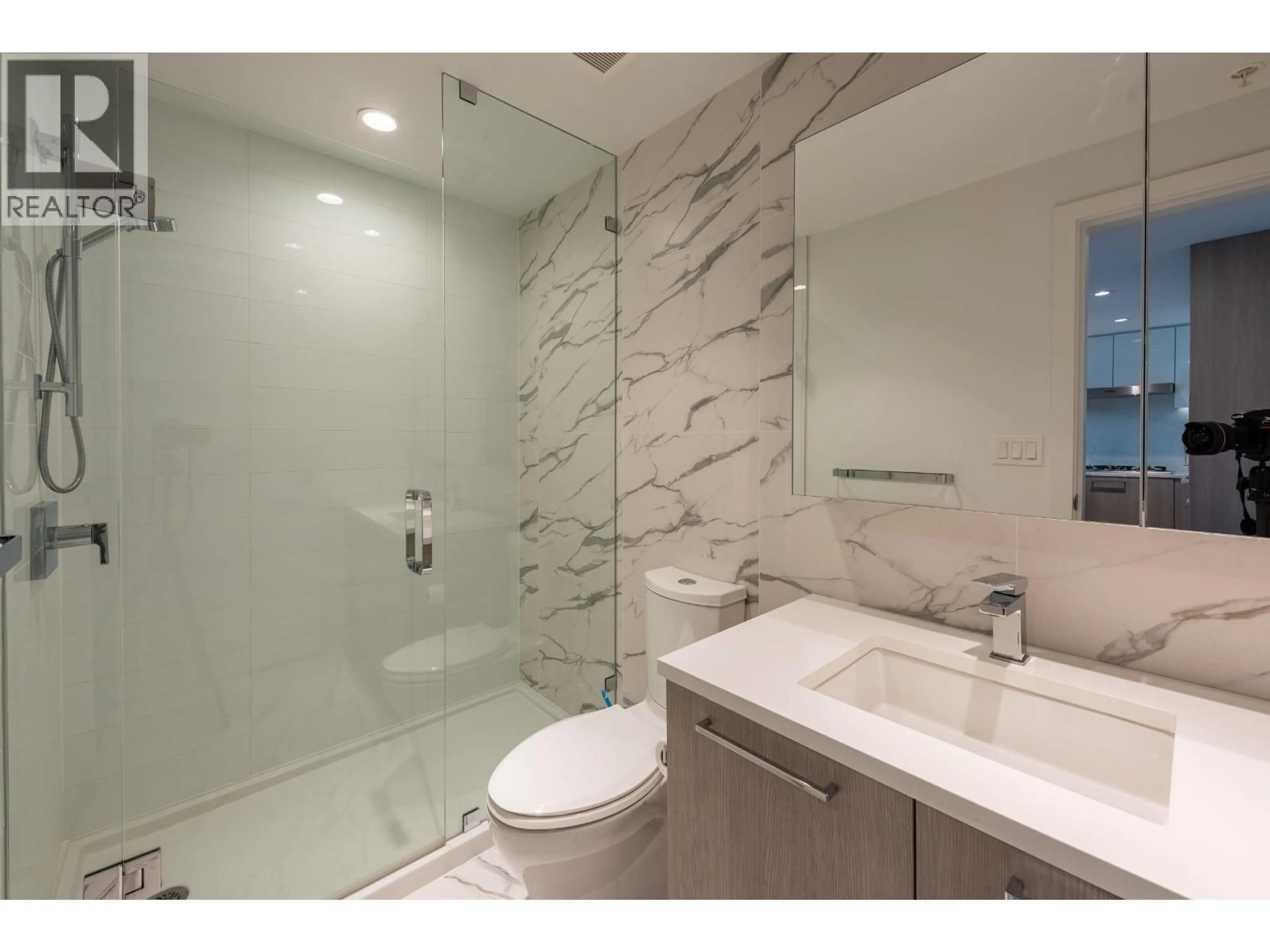 Standard bathroom, ceramic/tile floor for 607 - 3280 CORVETTE WAY, Richmond British Columbia V6X0T9