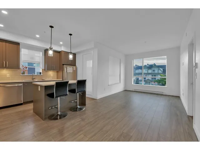 214 - 18811 72 AVENUE, Surrey 5