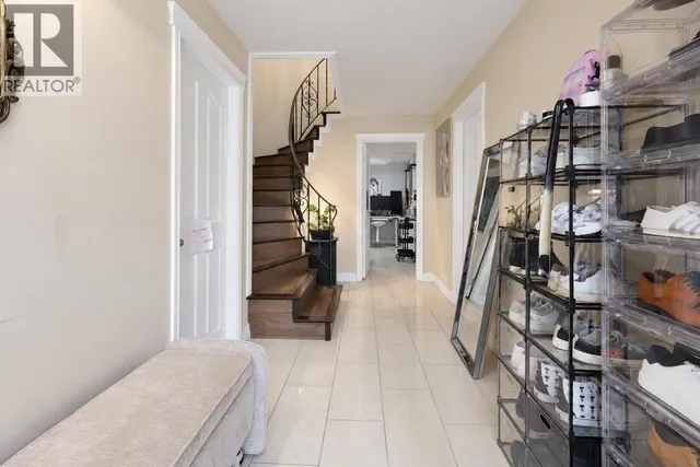 4158 KENNY COURT, Burnaby 3