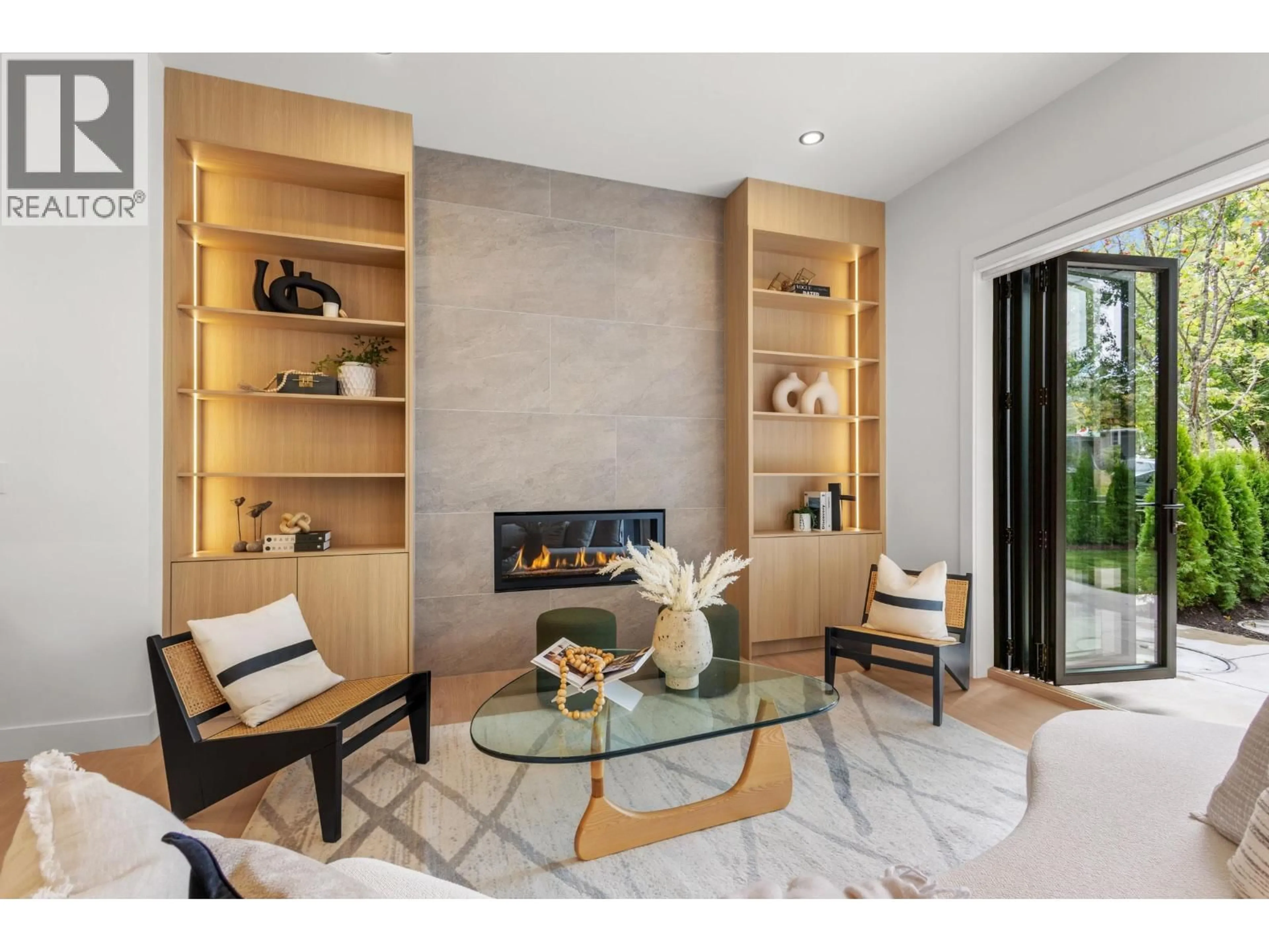 Living room with furniture, unknown for 1 - 3873 22ND AVENUE, Vancouver British Columbia V6S1J8