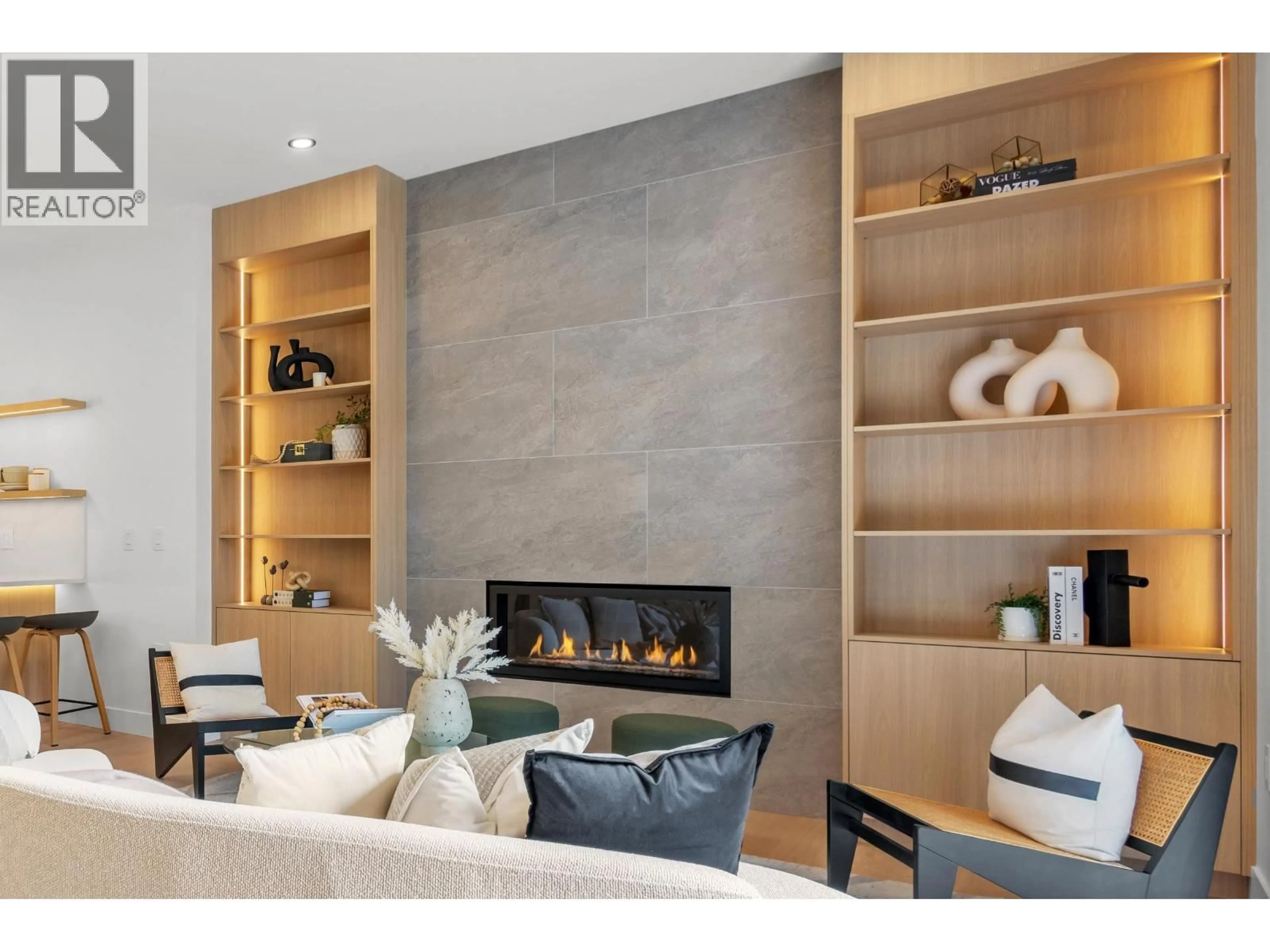 Living room with furniture, ceramic/tile floor for 1 - 3873 22ND AVENUE, Vancouver British Columbia V6S1J8