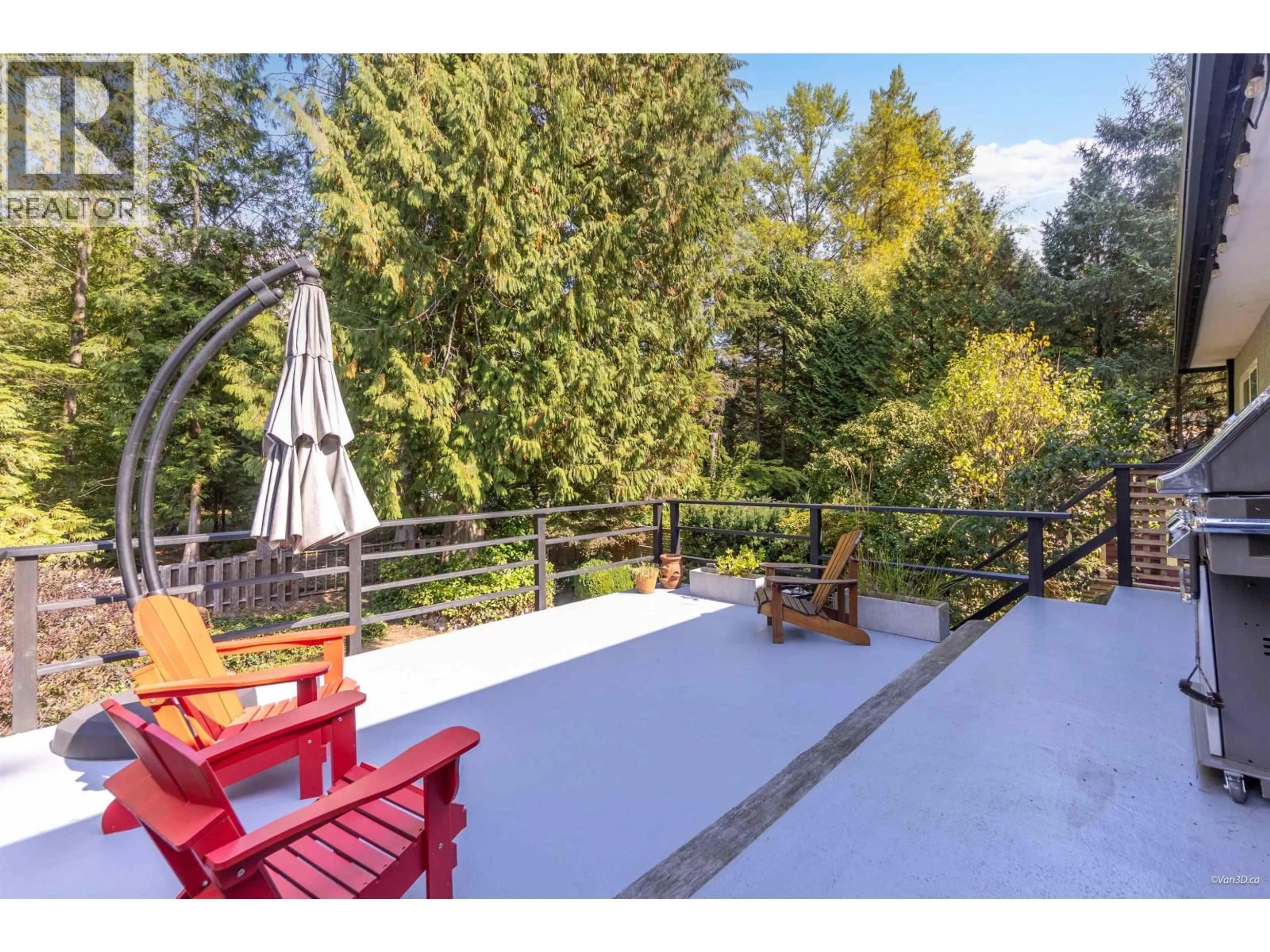 Patio, water/lake/river/ocean view for 4482 COVE CLIFF ROAD, North Vancouver British Columbia V7G1H6