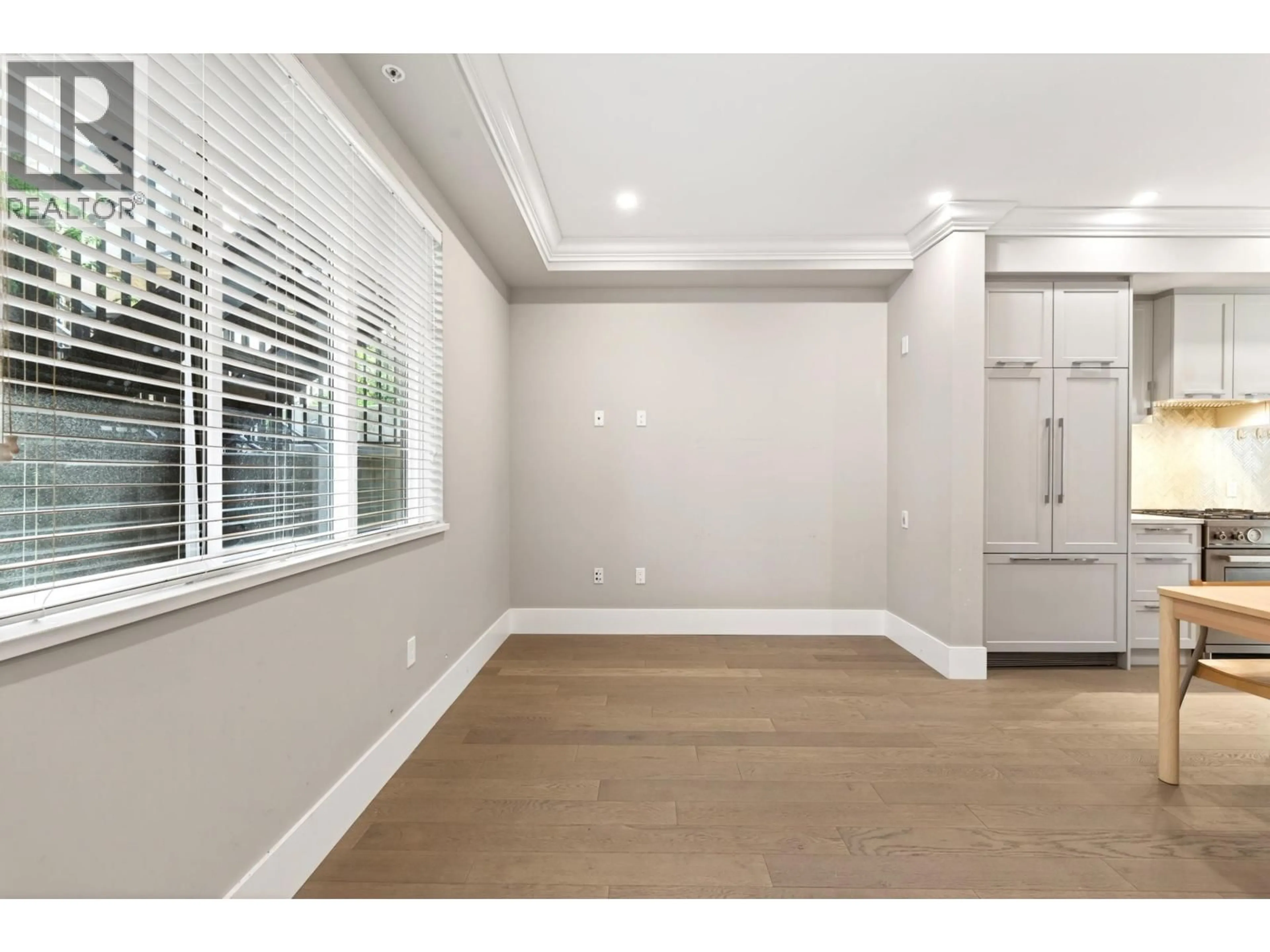A pic of a room for 7523 YUKON STREET, Vancouver British Columbia V5X2Y4