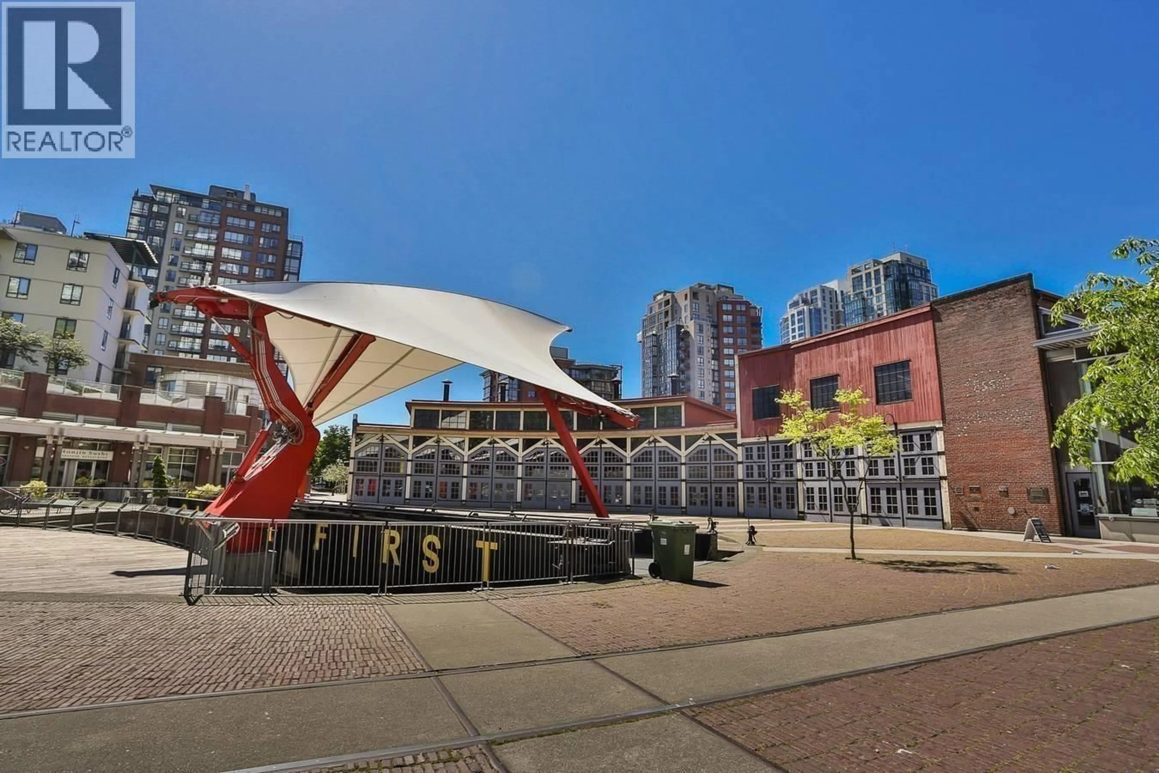 Patio, street for 2306 - 1033 MARINASIDE CRESCENT, Vancouver British Columbia V6Z3A3