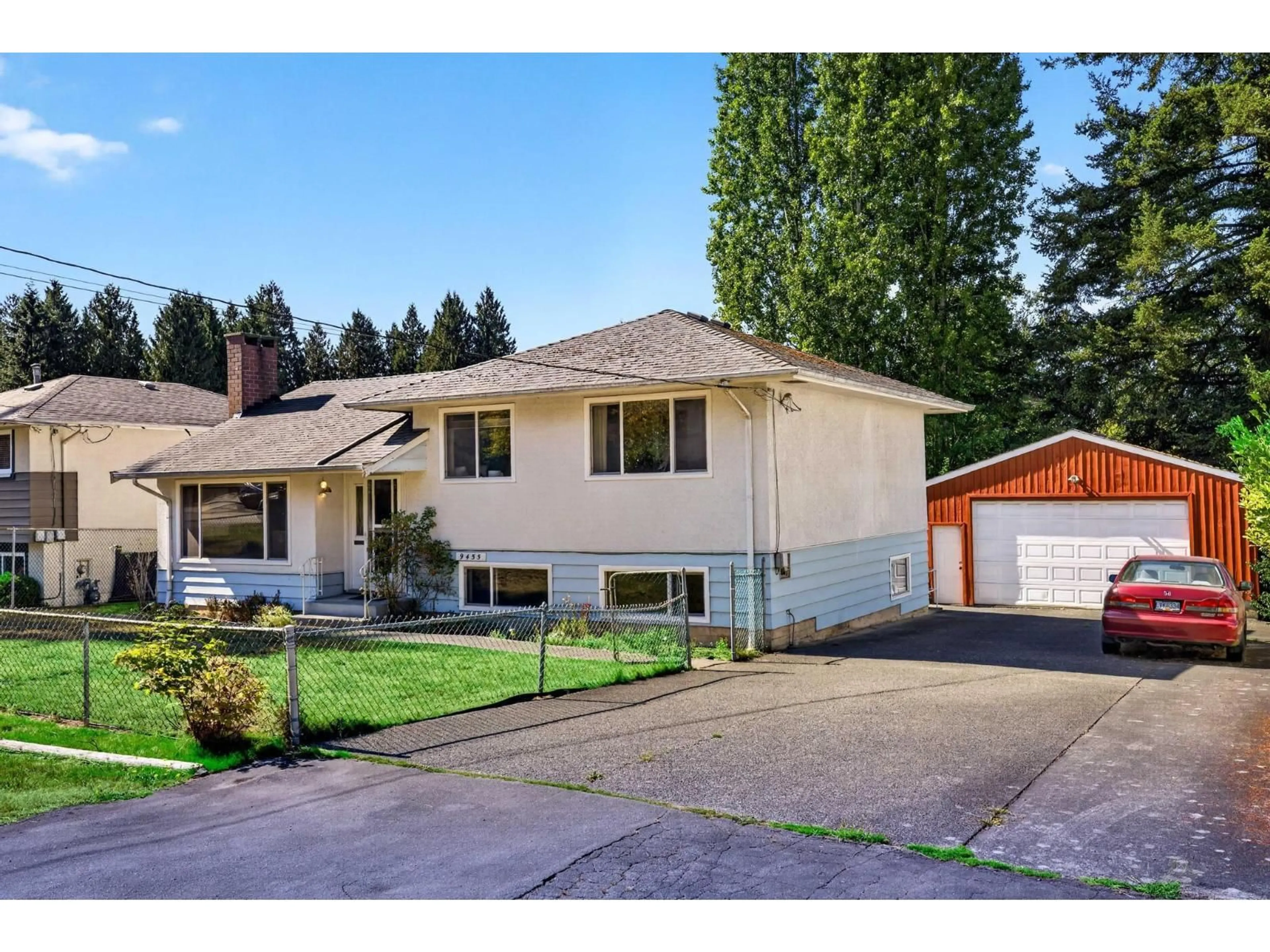 Home with vinyl exterior material, street for 9455 113B STREET, Delta British Columbia V4C5G6