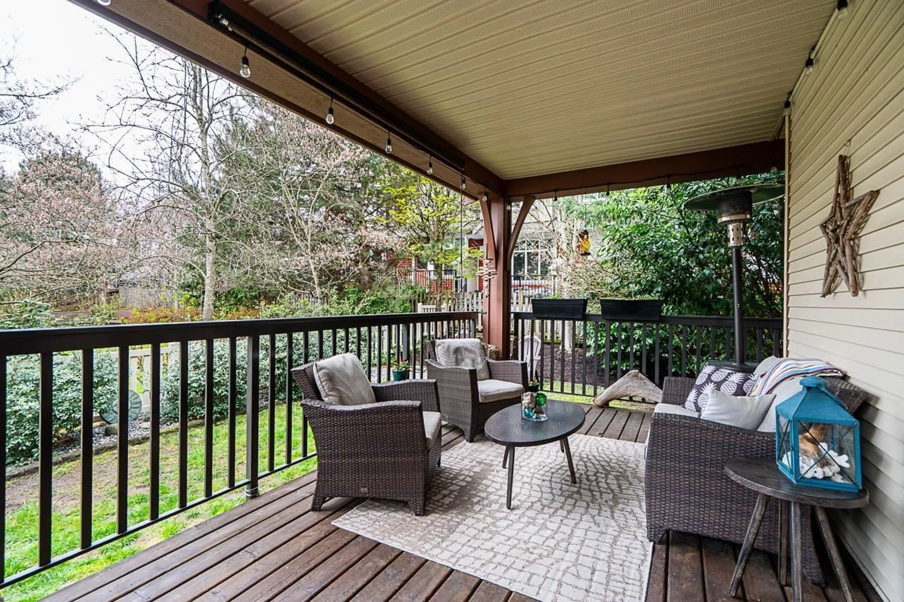 Patio, street for 7 - 19479 65 AVENUE, Surrey British Columbia V4N5X6