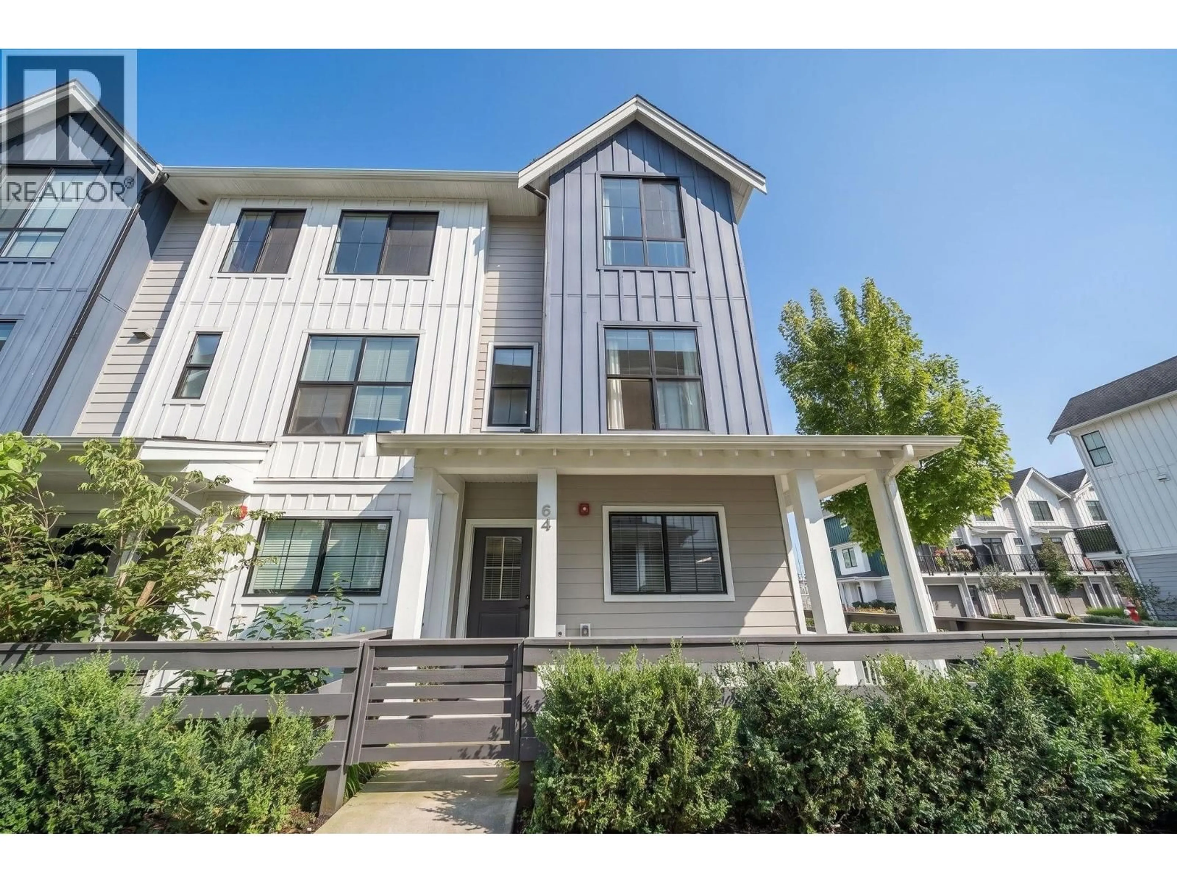 Home with vinyl exterior material, unknown for 64 - 488 FURNESS STREET, New Westminster British Columbia V3M0M1